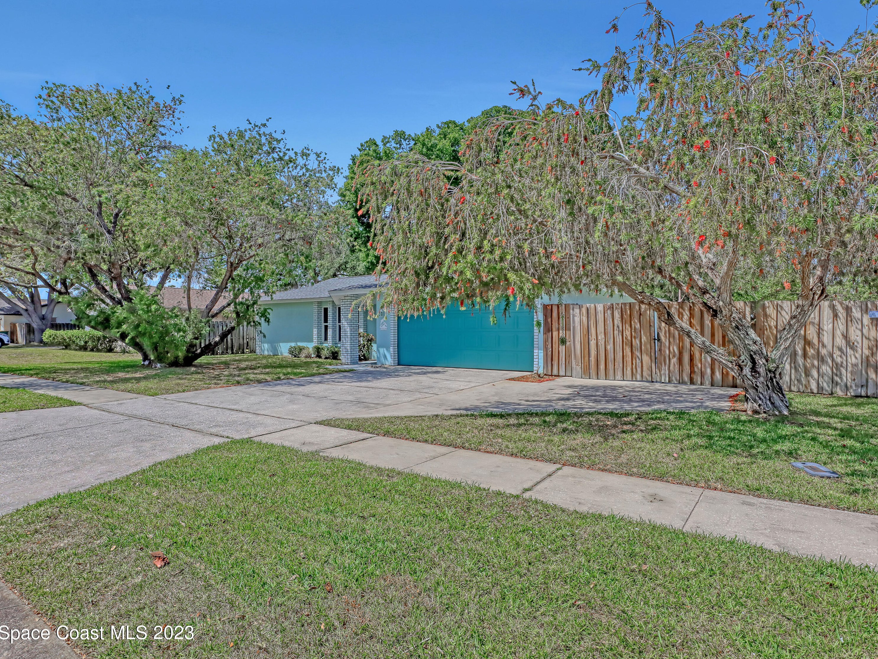 3082 Woodsmill Dr, Melbourne, FL 32934-8213