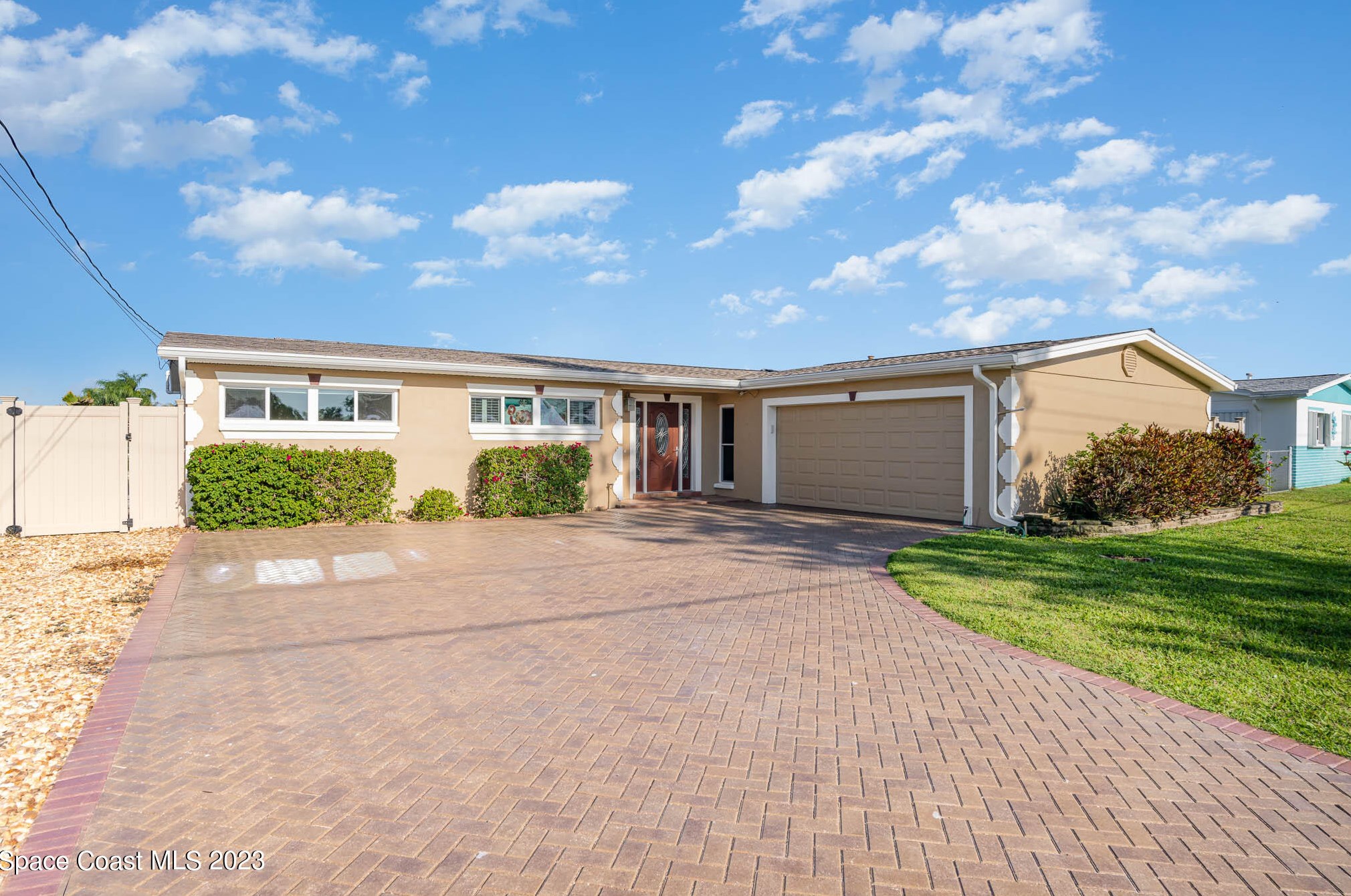 1180 Montego Bay Dr, Merritt Island, FL 32953-3148
