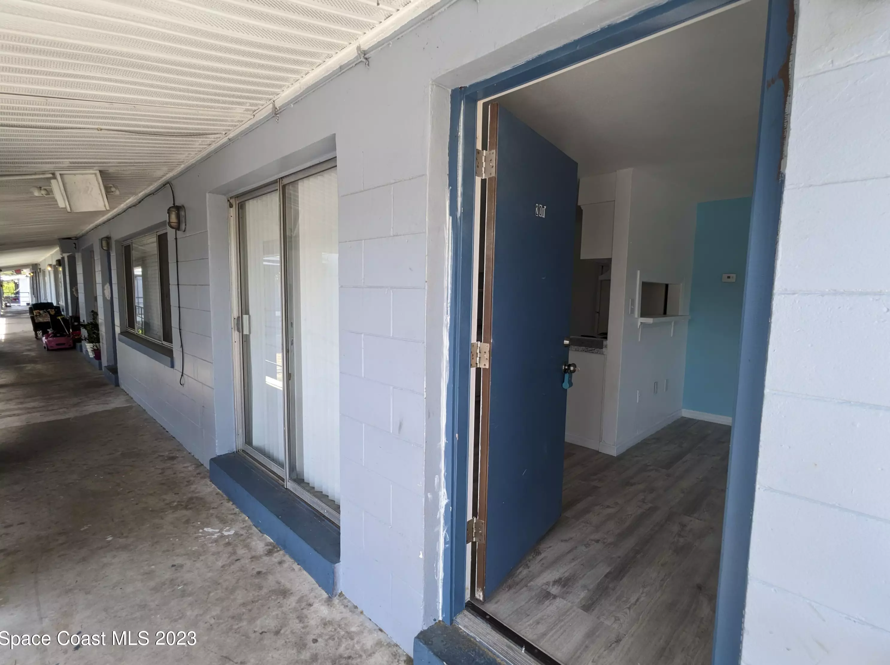 140 Minna Ln #207, Merritt Island, FL 32953