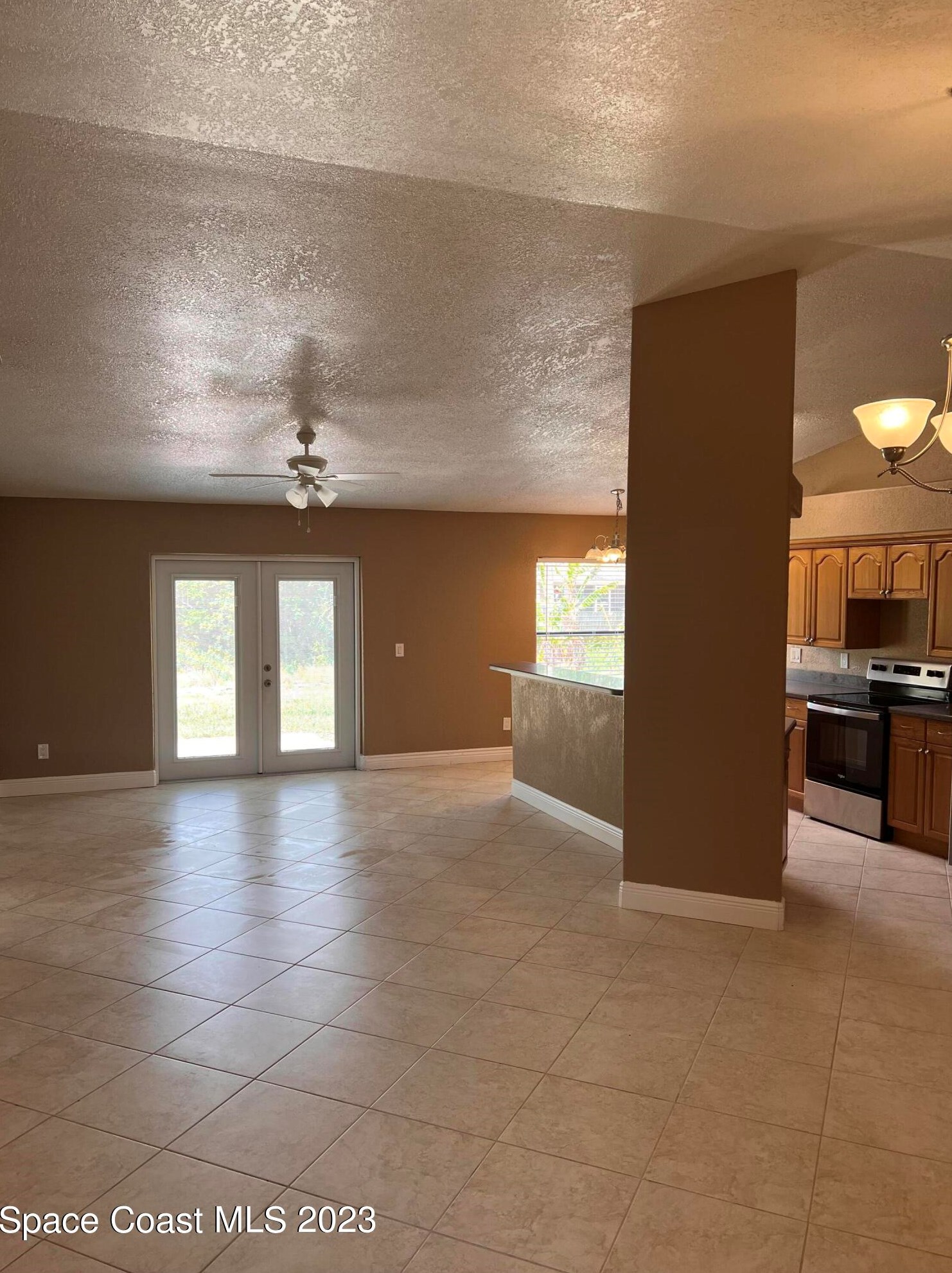 1366 Camas Ave Nw, Melbourne, FL 32907