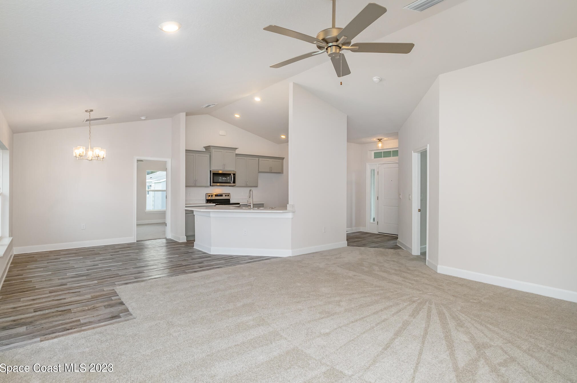 2819 Dietrich Ave, Melbourne, FL 32909-9237