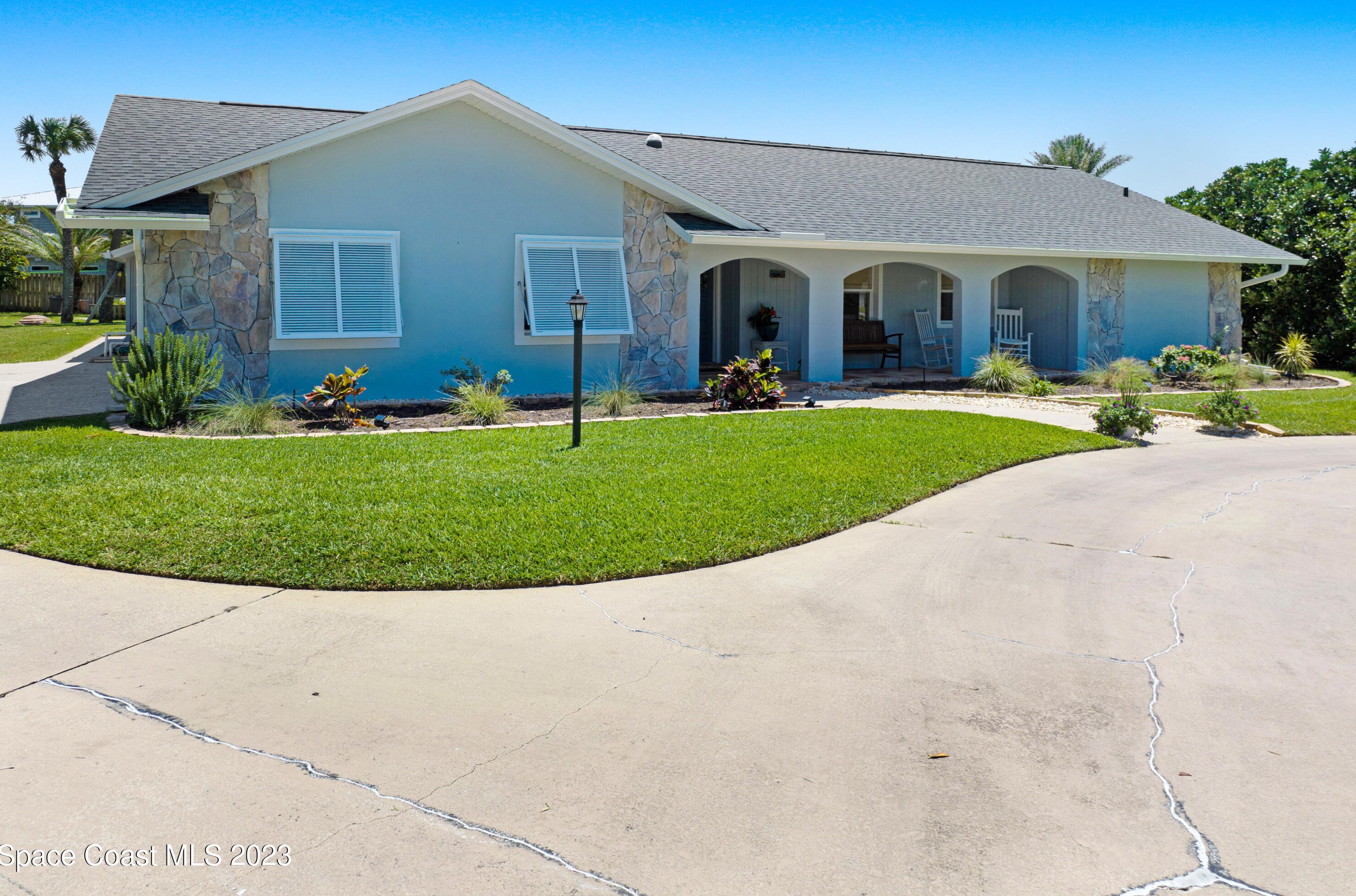 203 Camino Pl, Melbourne, FL 32951-3502