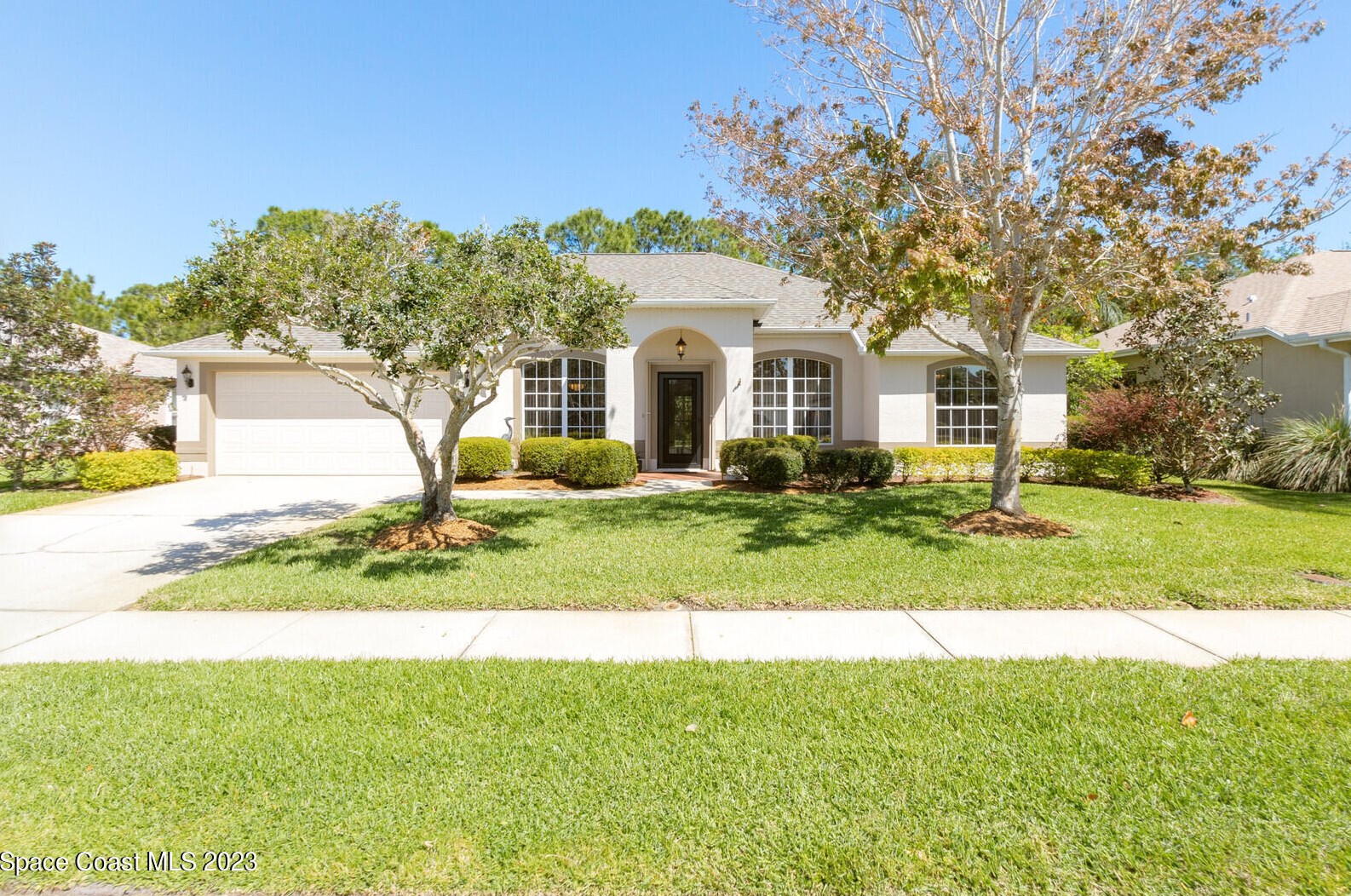 825 Potomac Dr, Melbourne, FL 32904-1803