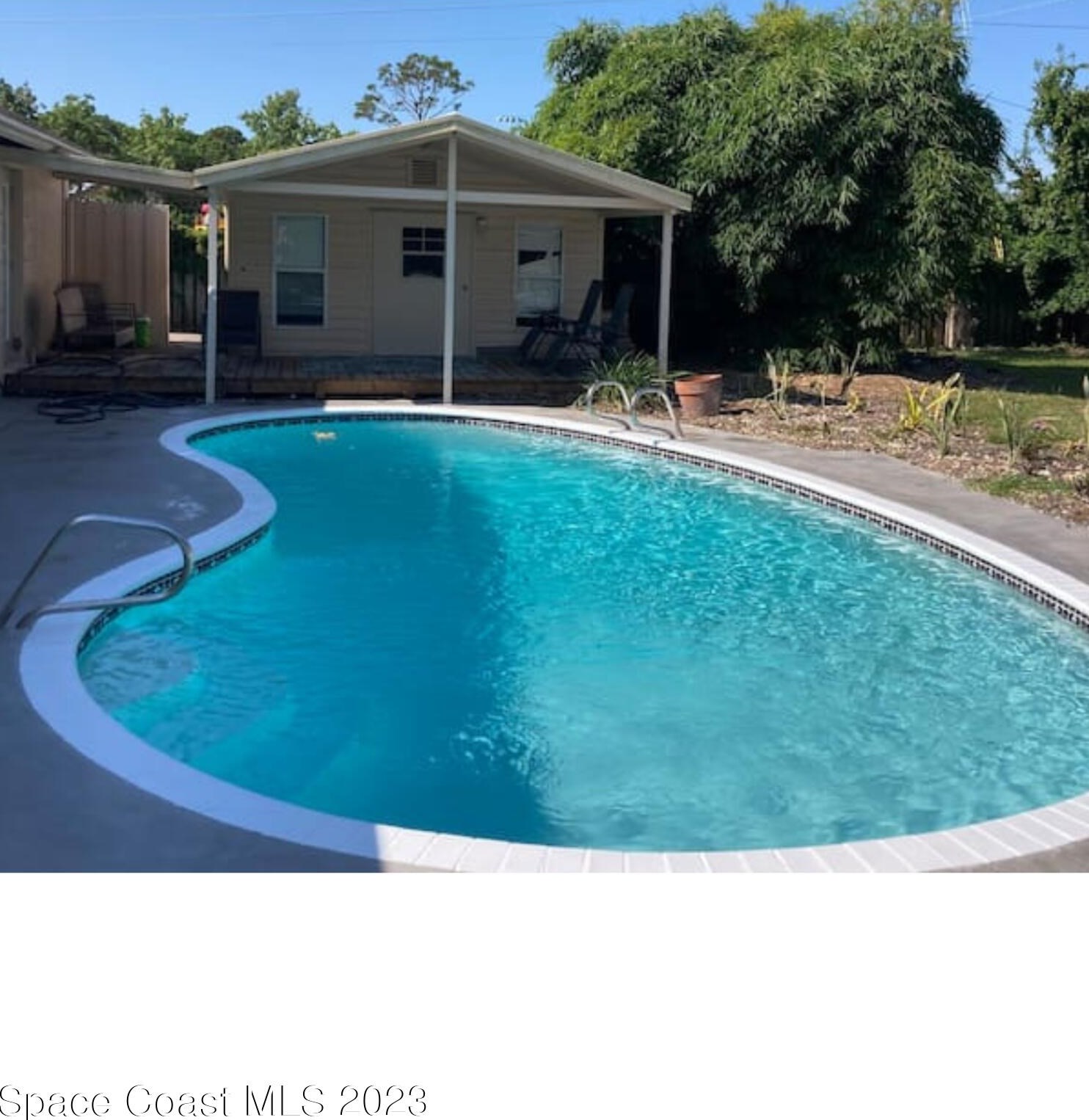 3496 Mazur Dr, Melbourne, FL 32901