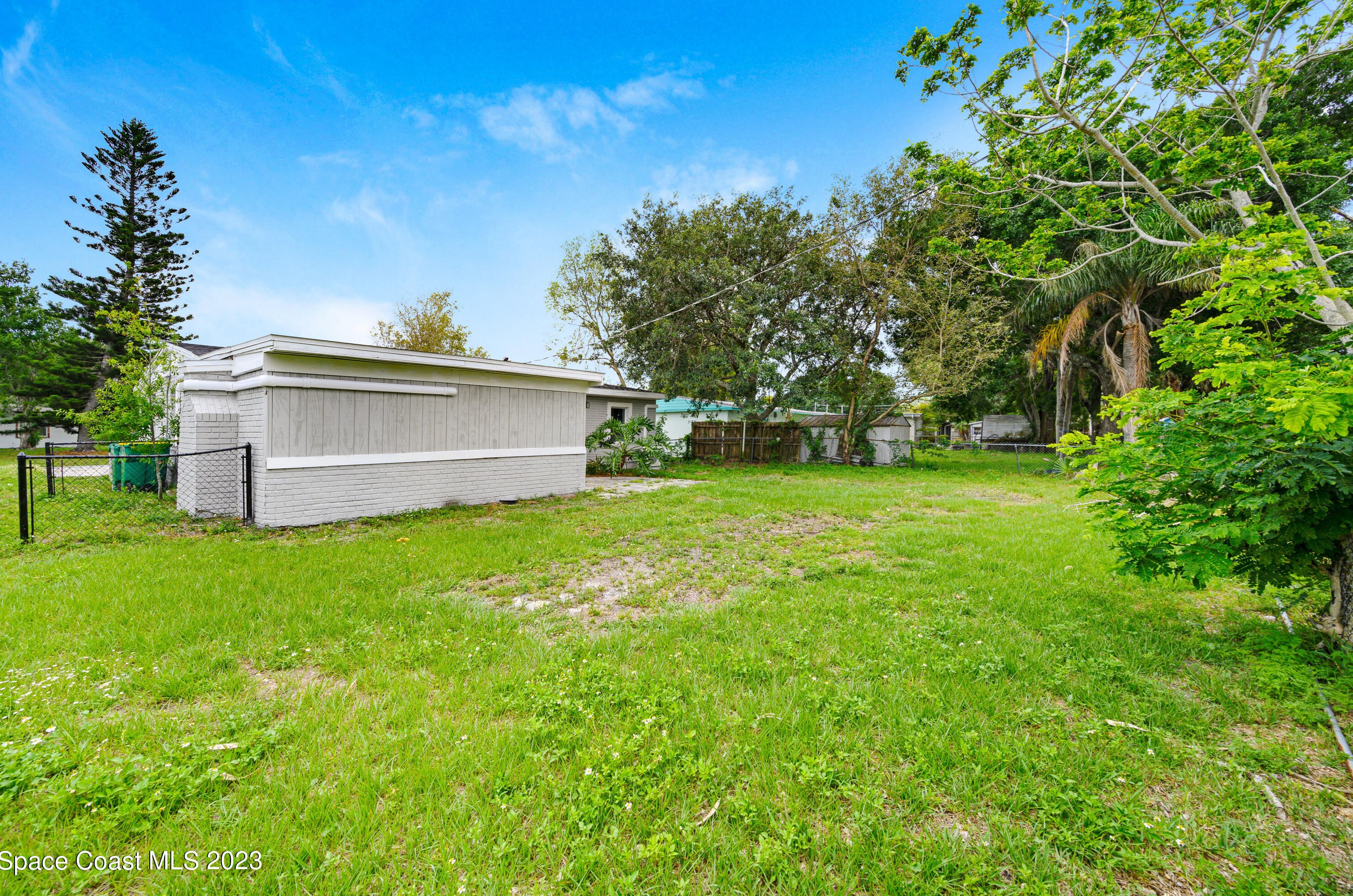 336 Patrick Cir, Melbourne FL  32901-4148 exterior