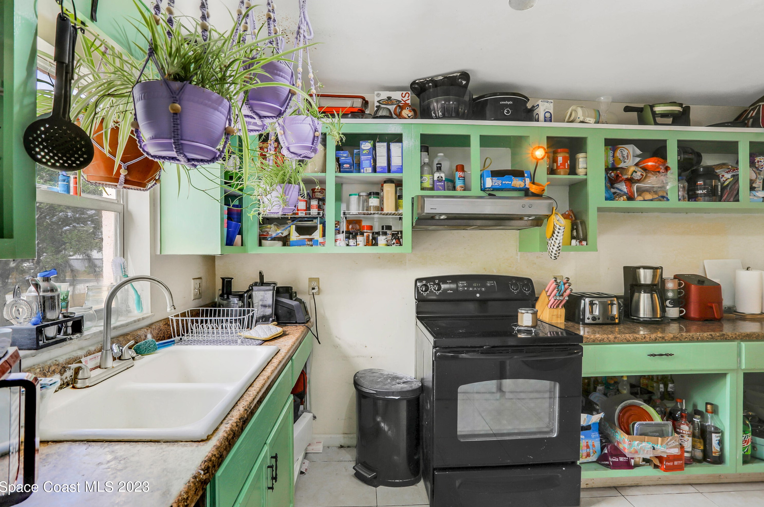 2921 Pinewood Dr, Melbourne FL 32905-2958 exterior