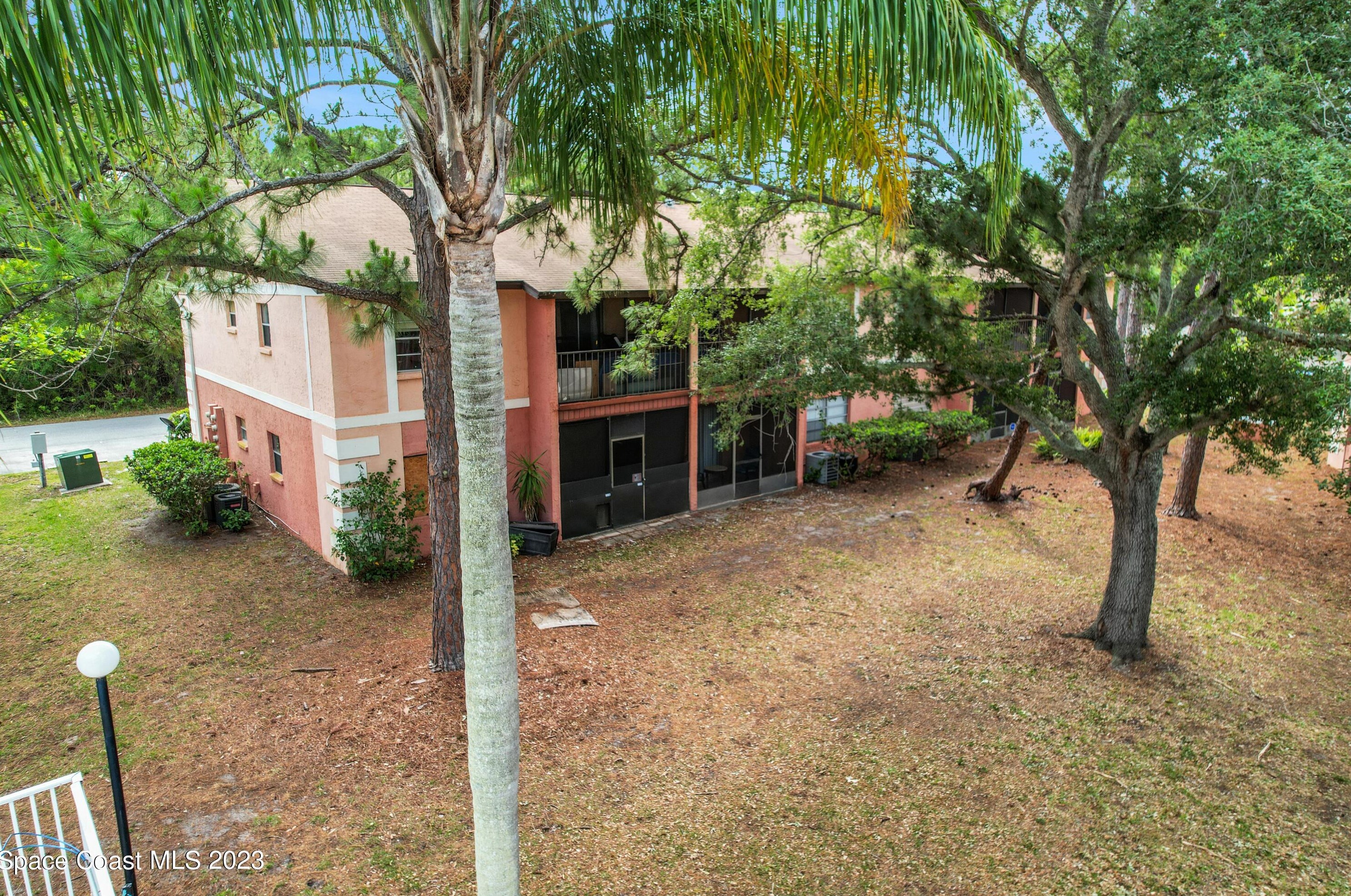 2921 Pinewood Dr, Melbourne FL 32905-2958 exterior