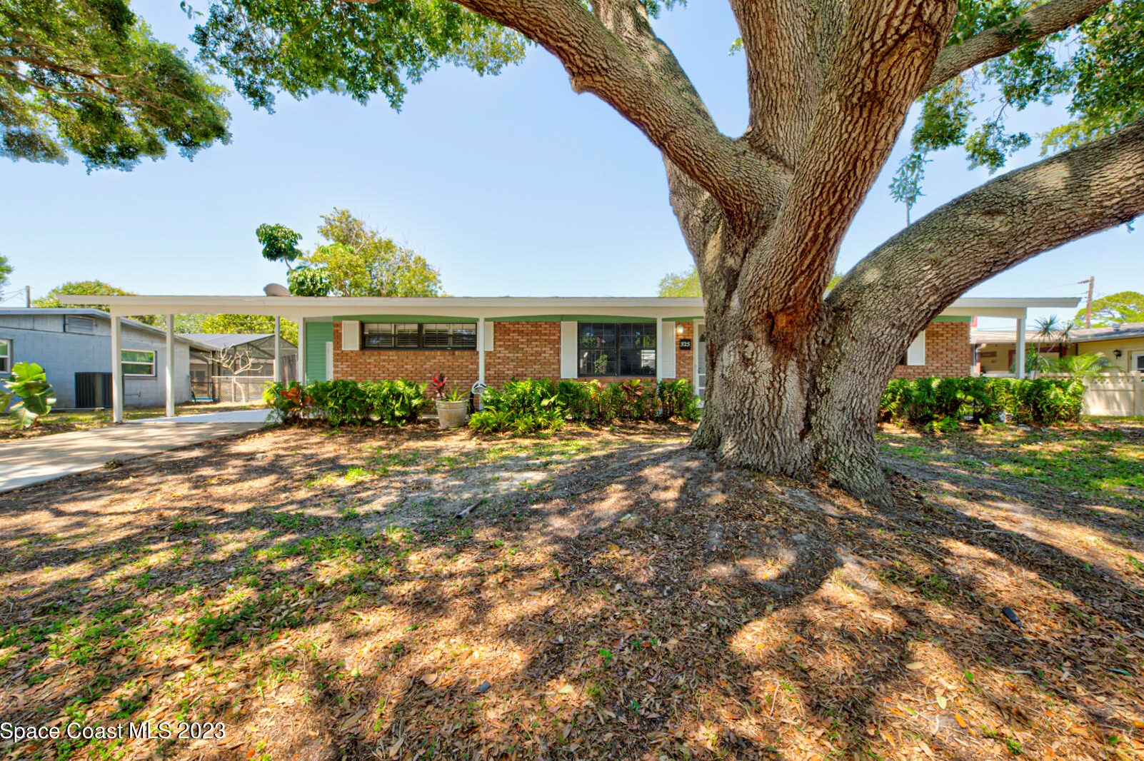 325 Jamaica Dr, Merritt Island, FL 32952
