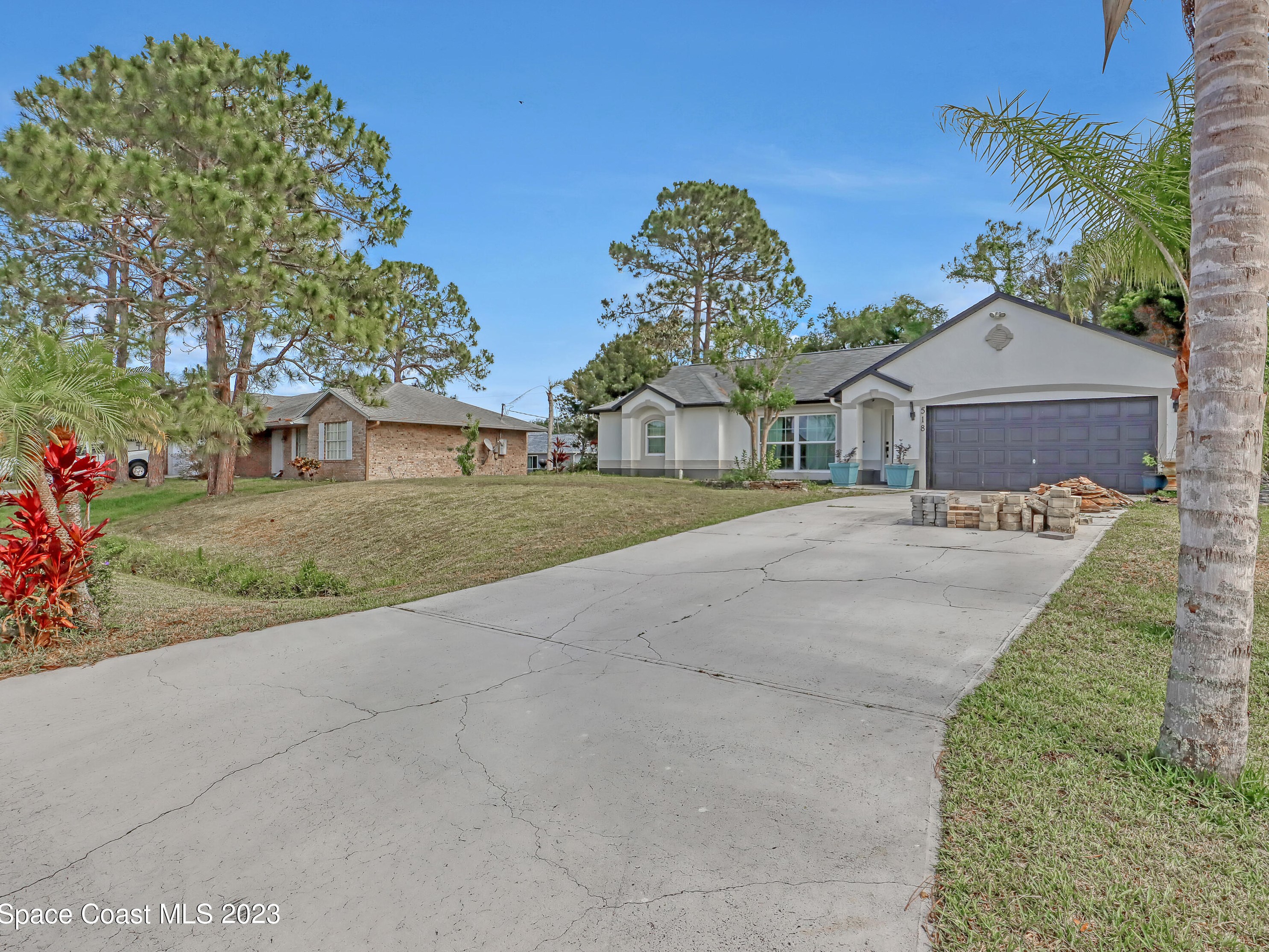 518 Skinner Ter, Melbourne, FL 32909-6657