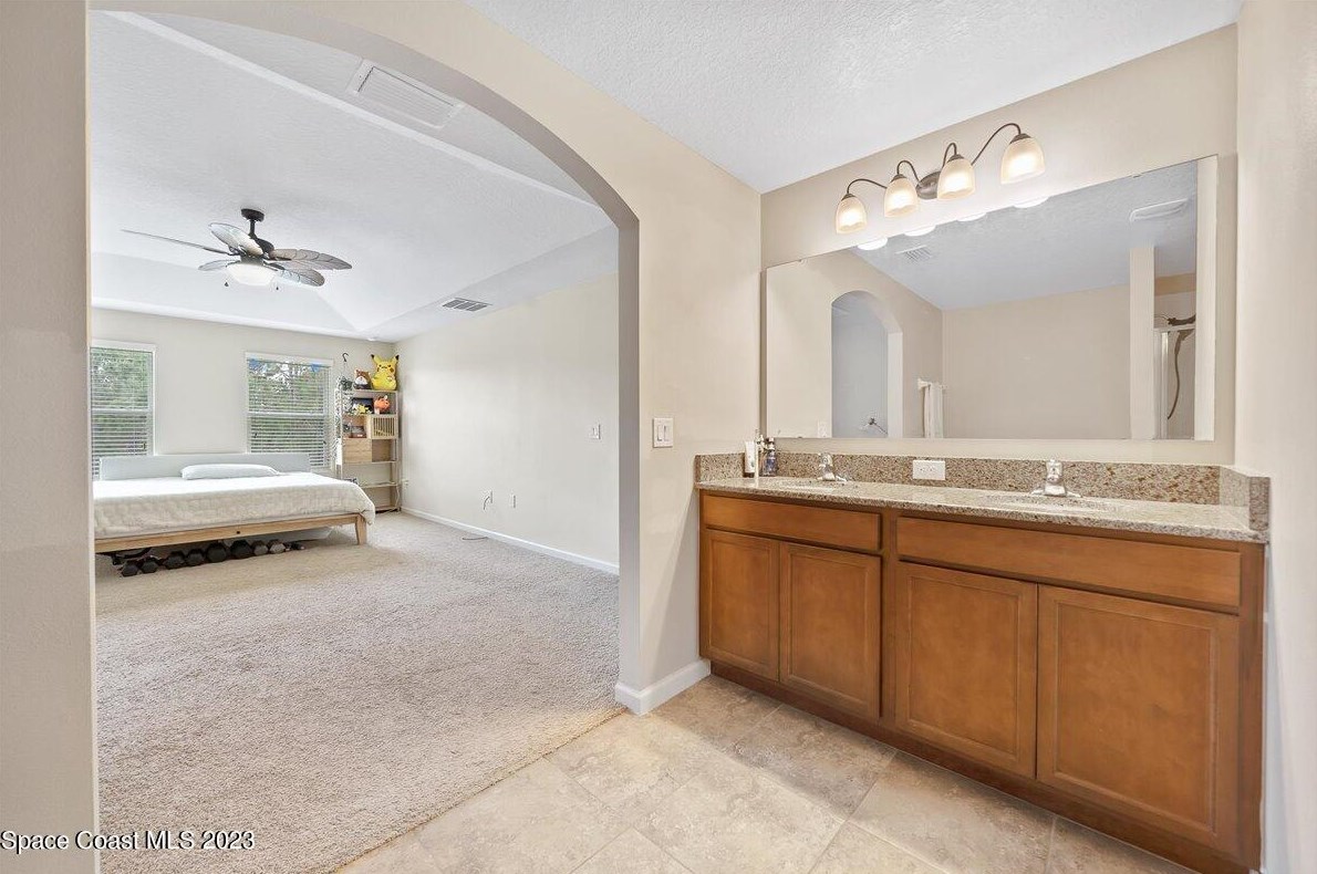 665 Easton Forest Cir, Melbourne FL  32909-6847 exterior