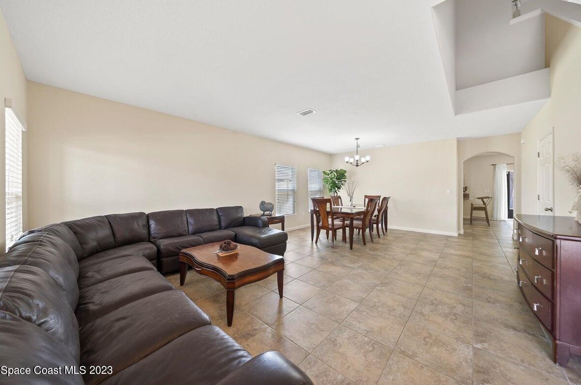 665 Easton Forest Cir, Melbourne FL  32909-6847 exterior