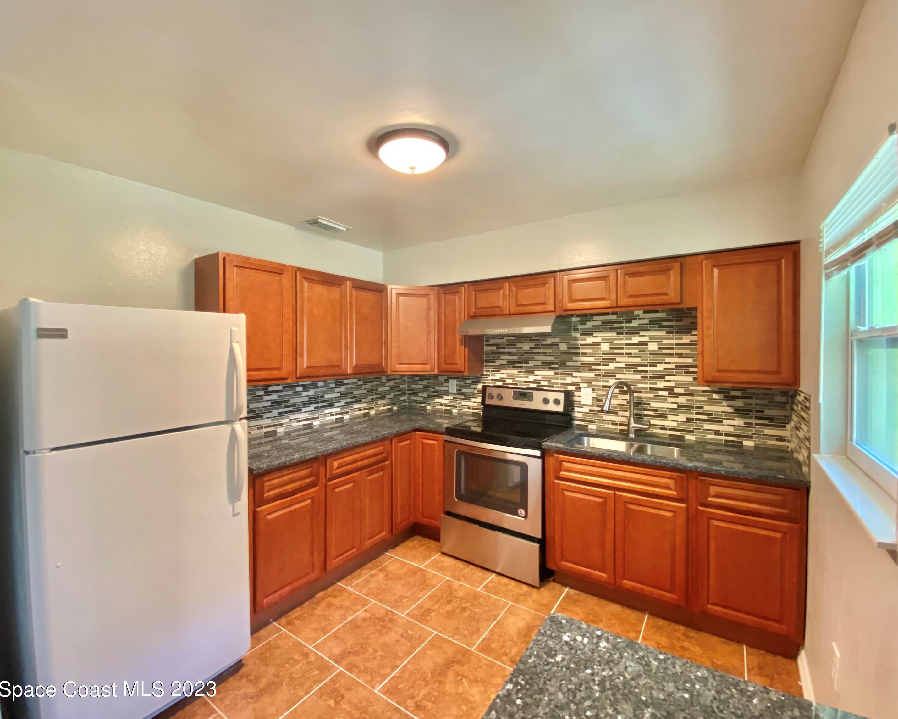 555 Kings Way, Merritt Island, FL 32953