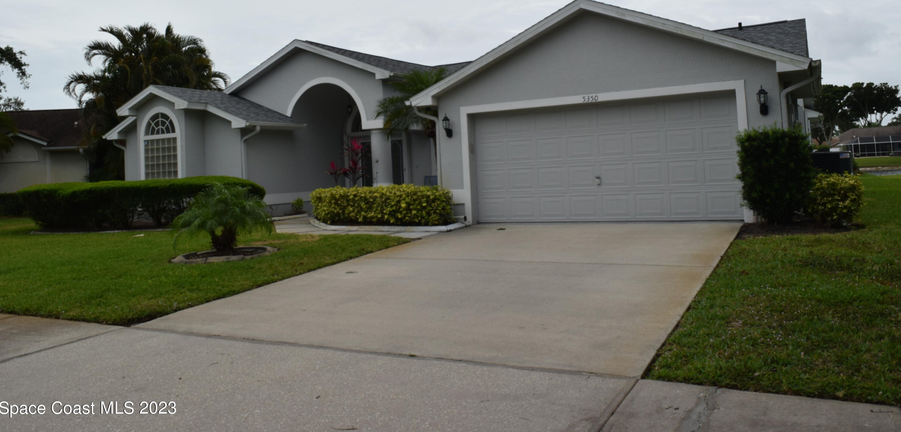 5350 Wild Cinnamon Dr, Melbourne, FL 32940