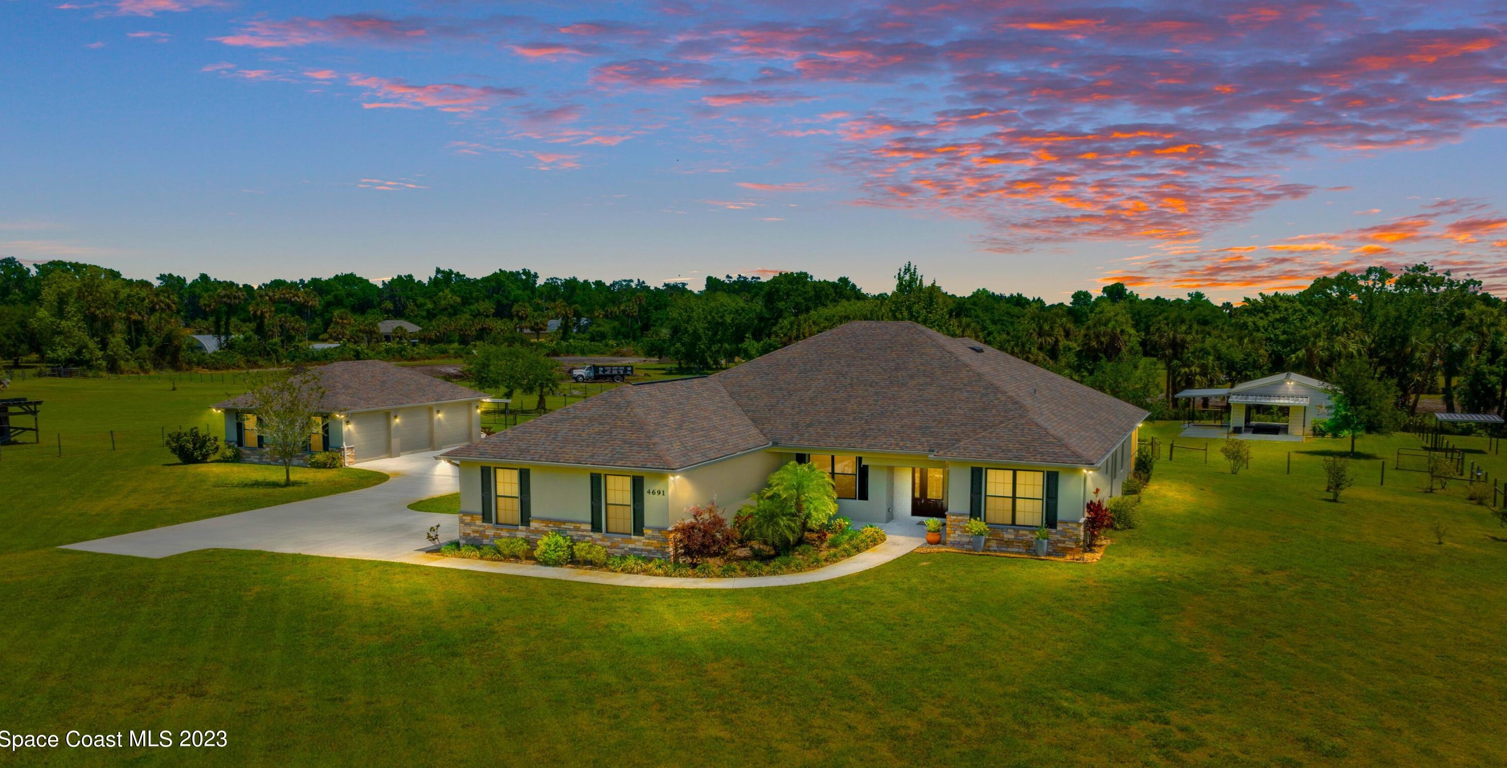 4691 Tahnee Ln, Mims, FL 32754