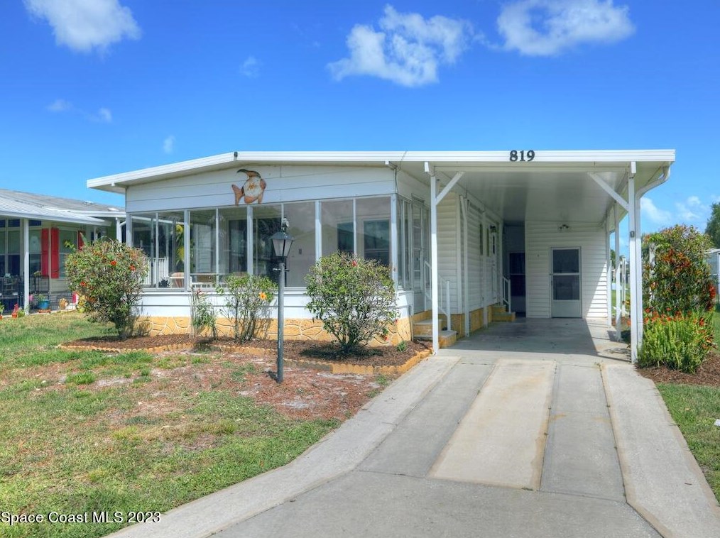 819 Oriole Cir, Sebastian, FL 32976