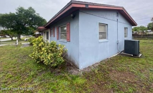 5240 Sutton Ave, Melbourne, FL 32904-5169