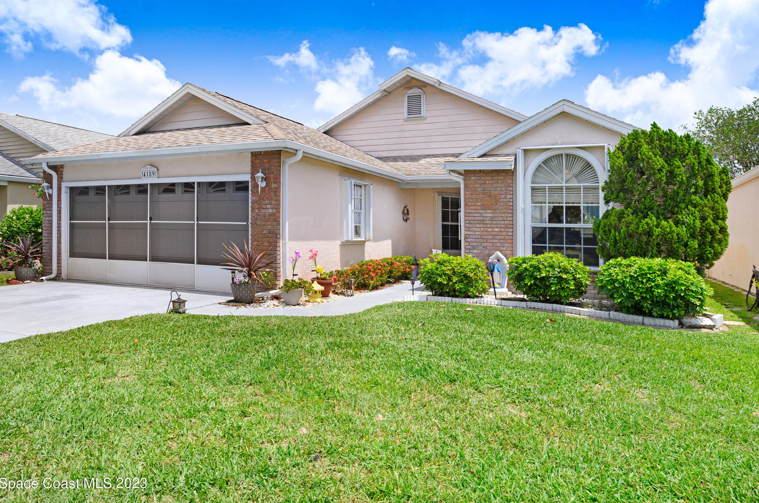 4189 Green Oak Dr, Melbourne, FL 32901-8429