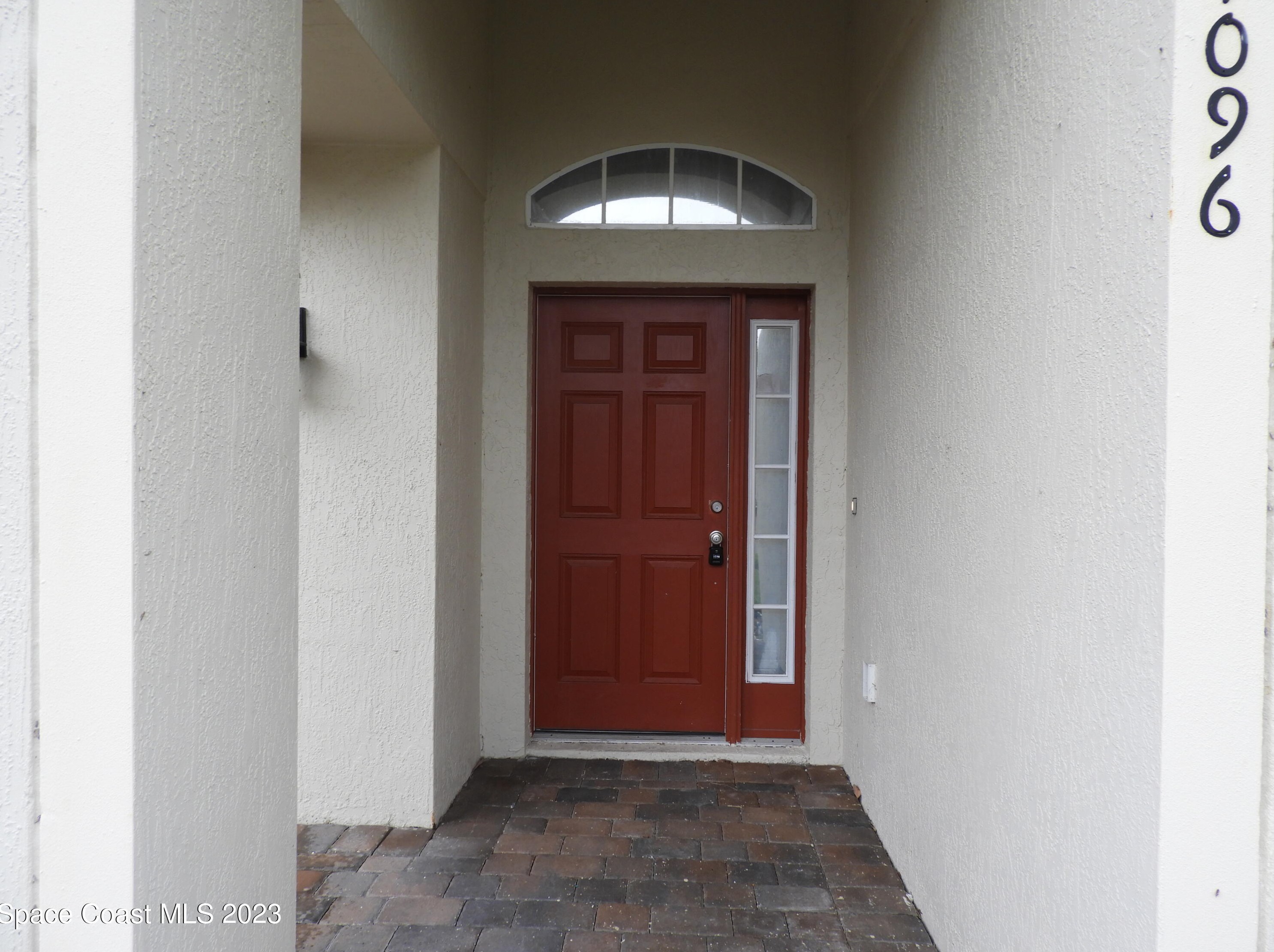 4096 Fitzroy Reef Dr, Mims, FL 32754