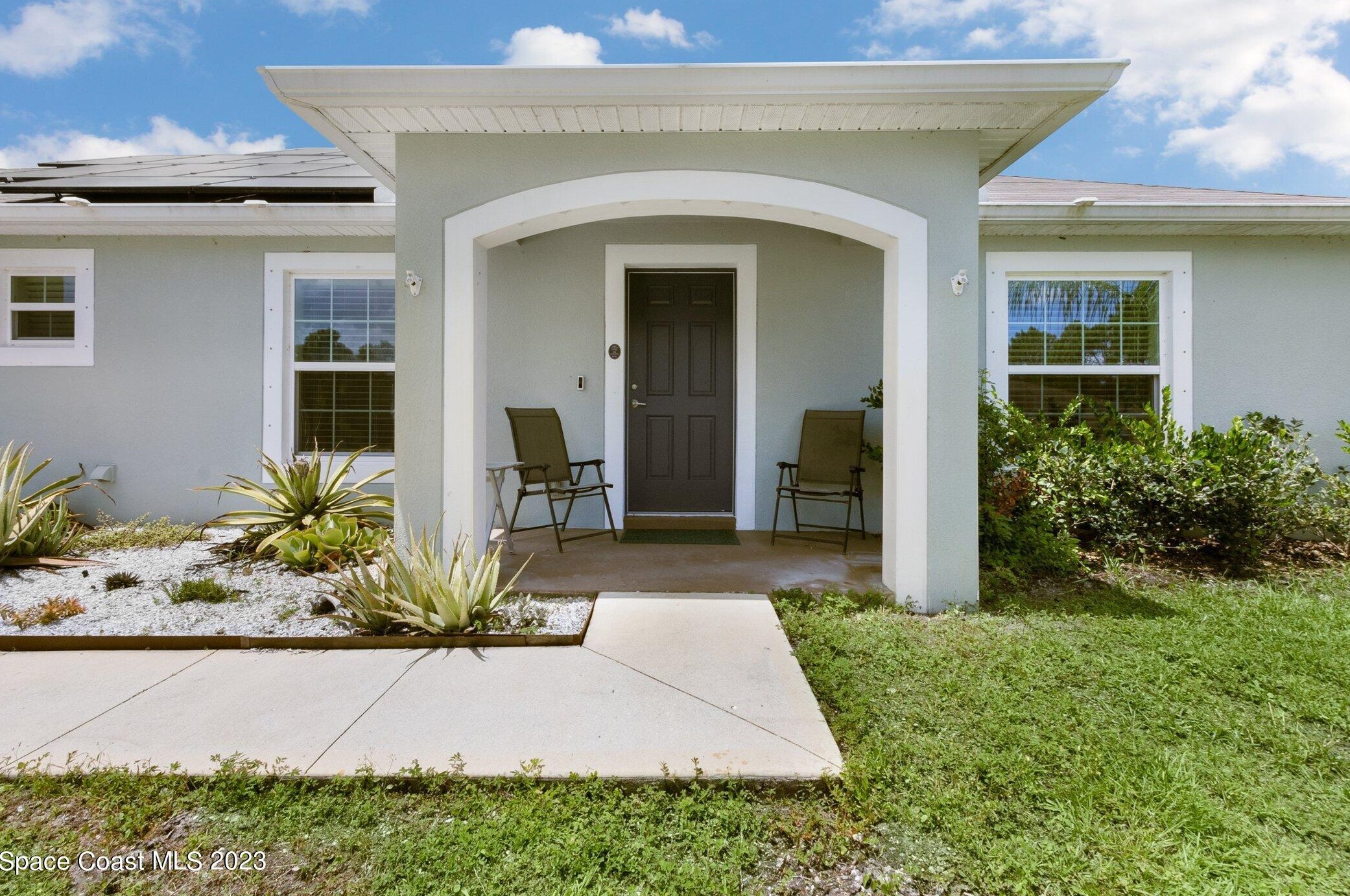 1001 Ray Rd, Melbourne, FL 32909-6216