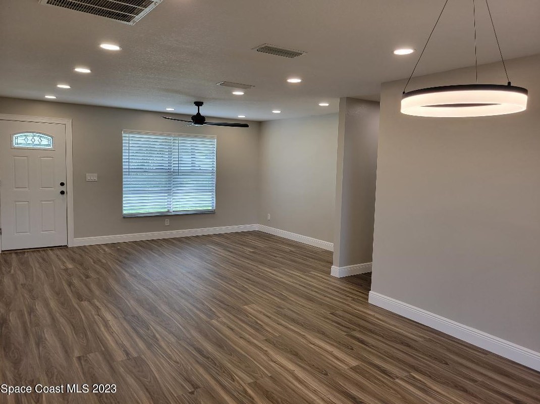 1570 White Cap Way, Melbourne, FL 32935