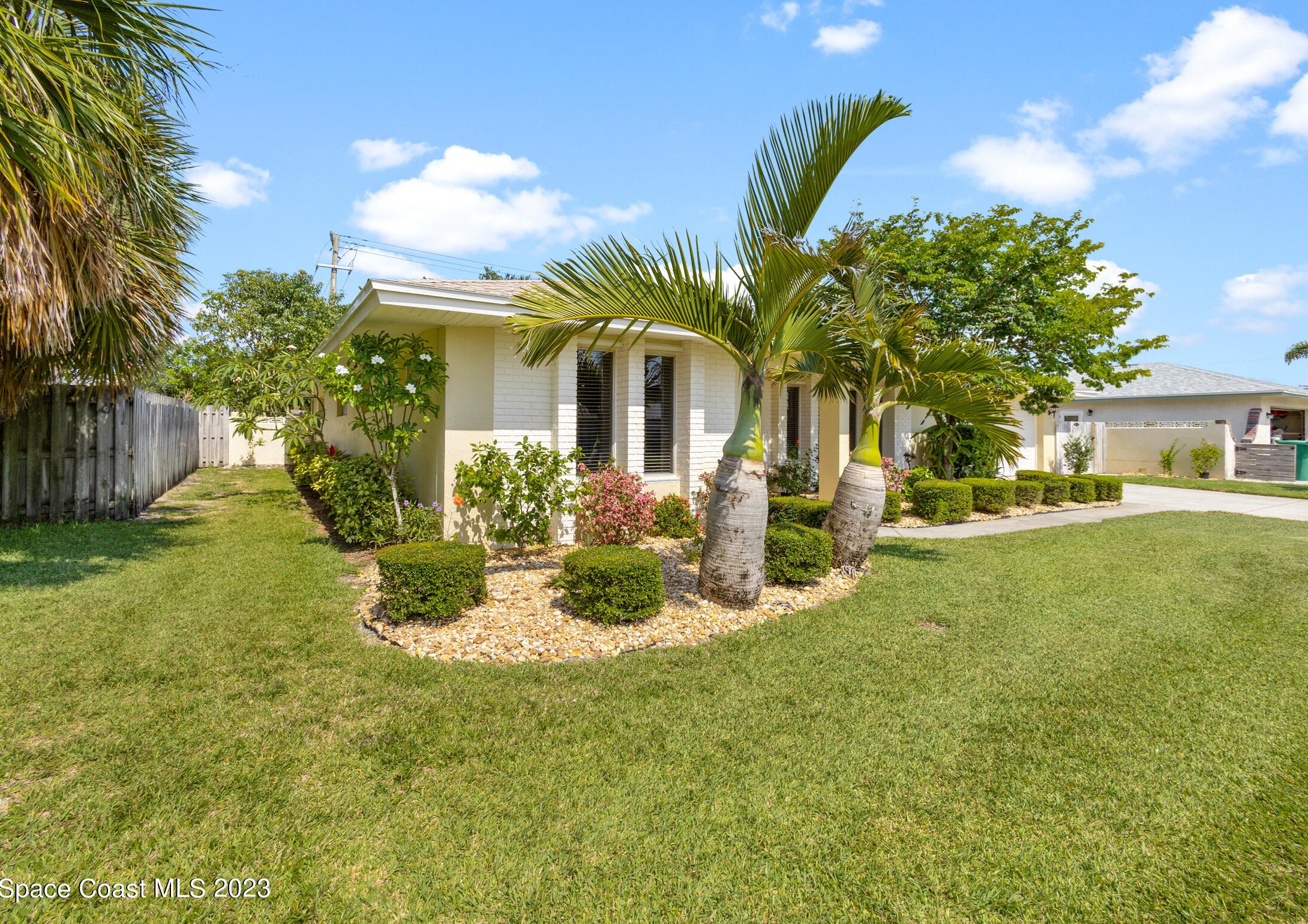 605 Bimini Rd, Melbourne, FL 32937-3401