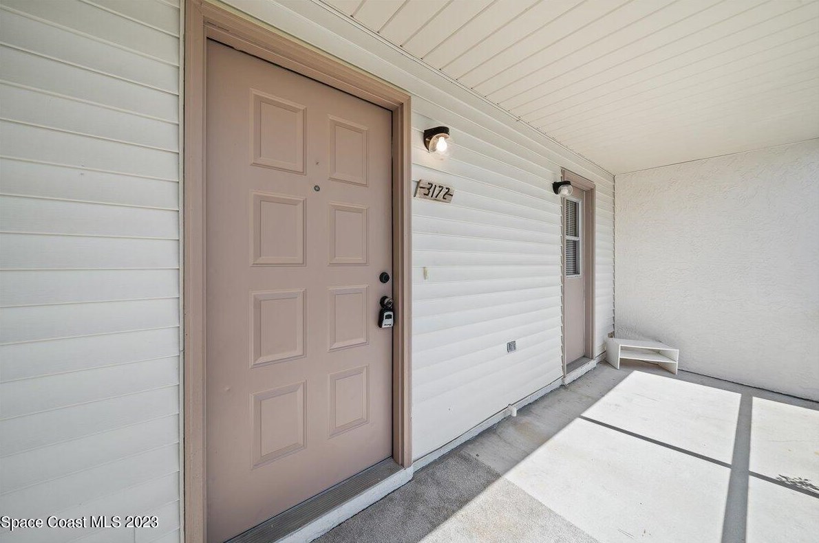 3172 Finsterwald Dr, Titusville, FL 32780