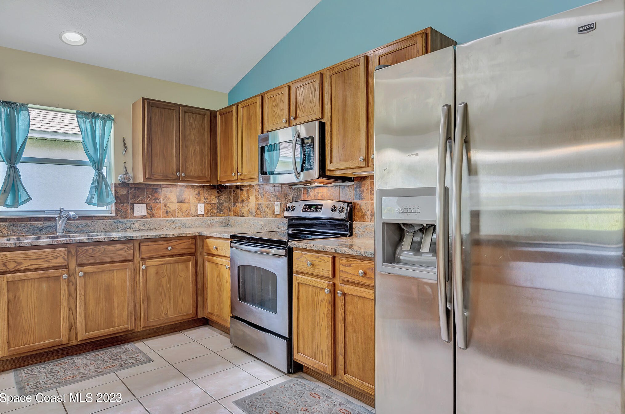 1611 Wekiva Dr, Melbourne FL  32940-6986 exterior