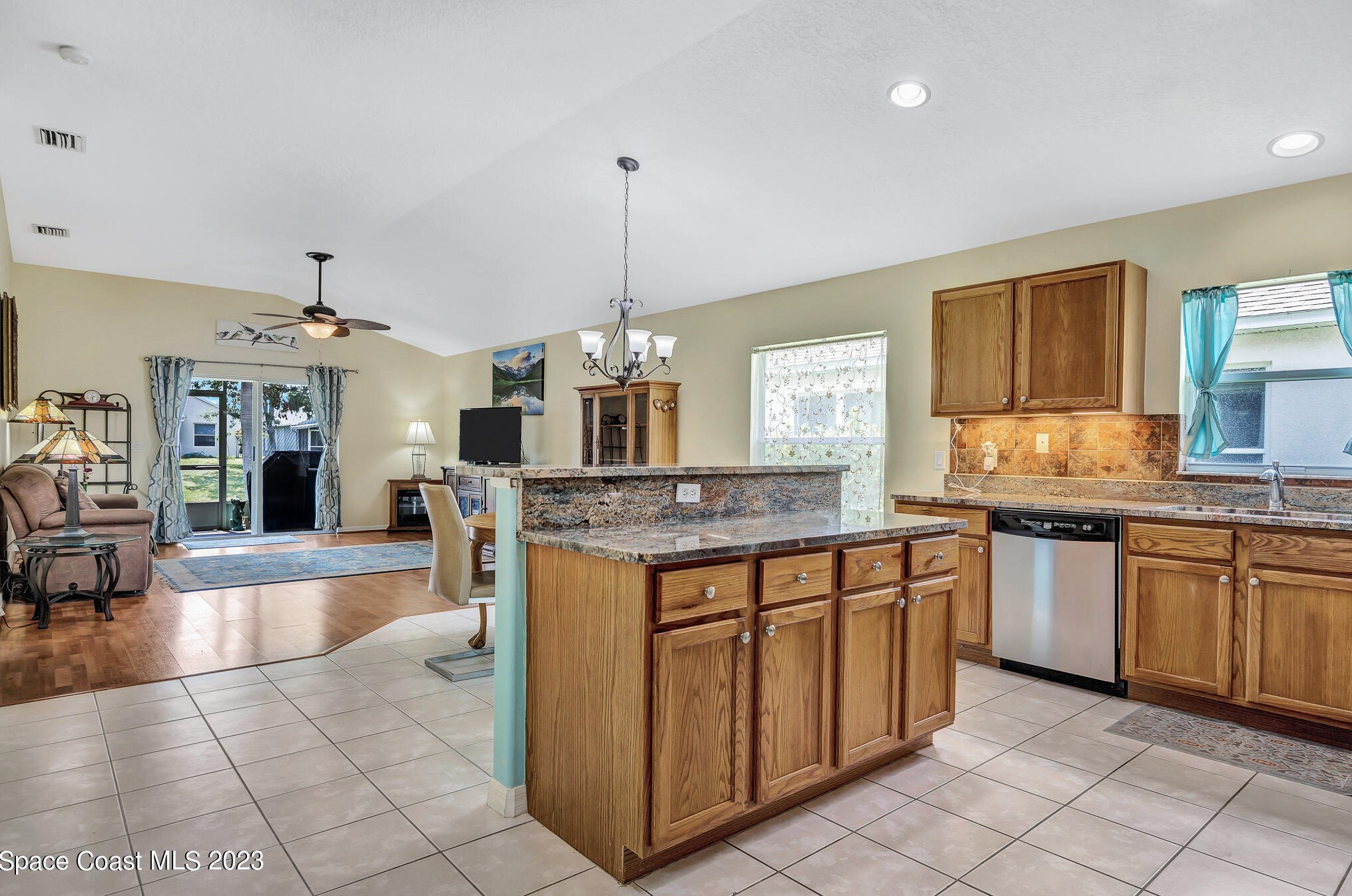 1611 Wekiva Dr, Melbourne FL  32940-6986 exterior