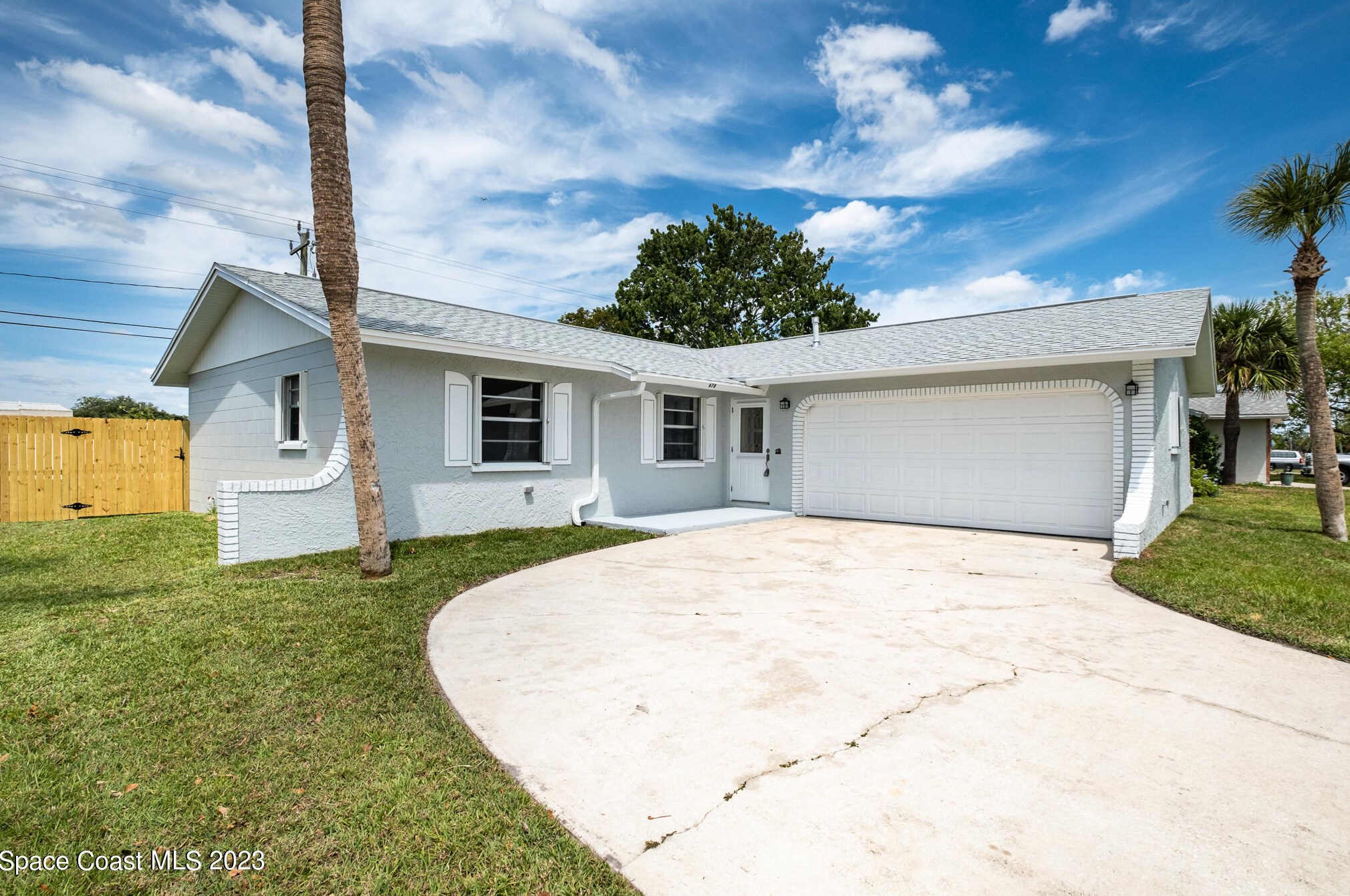 678 Tupelo Dr, Melbourne, FL 32935-5061