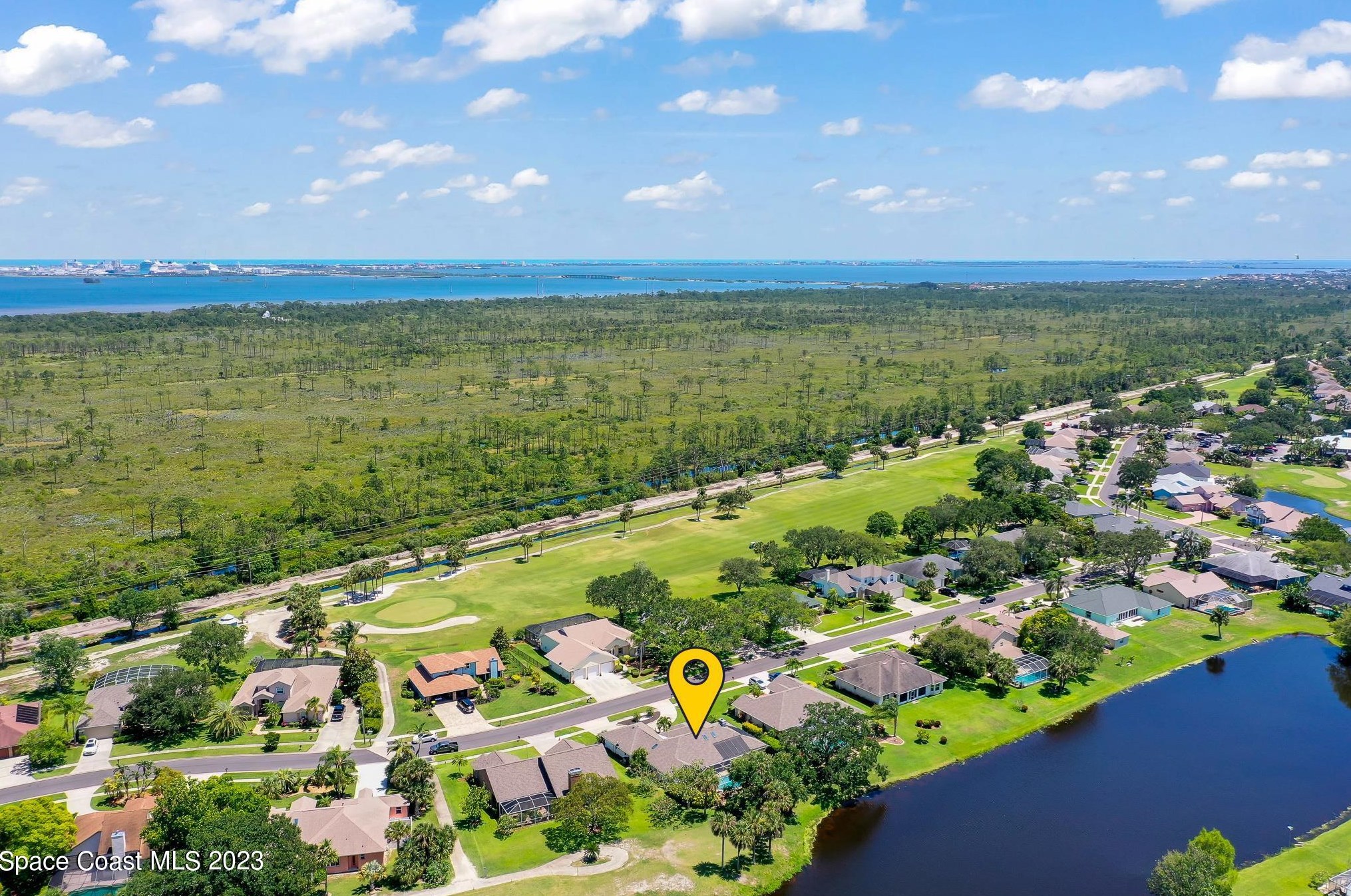 4057 Sand Ridge Dr, Merritt Island FL  32953-8610 exterior