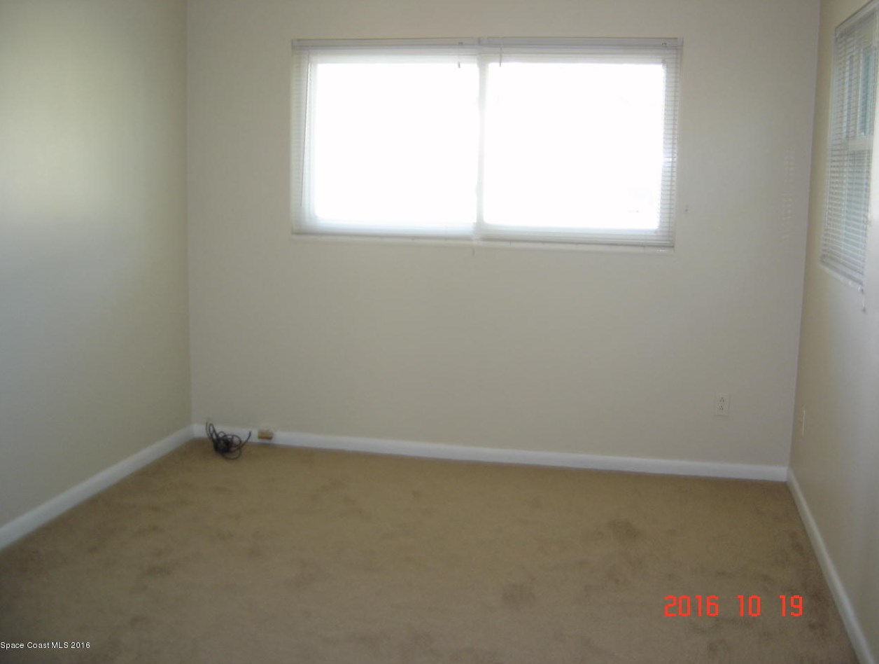 225 W Towne Pl, Titusville, FL 32796