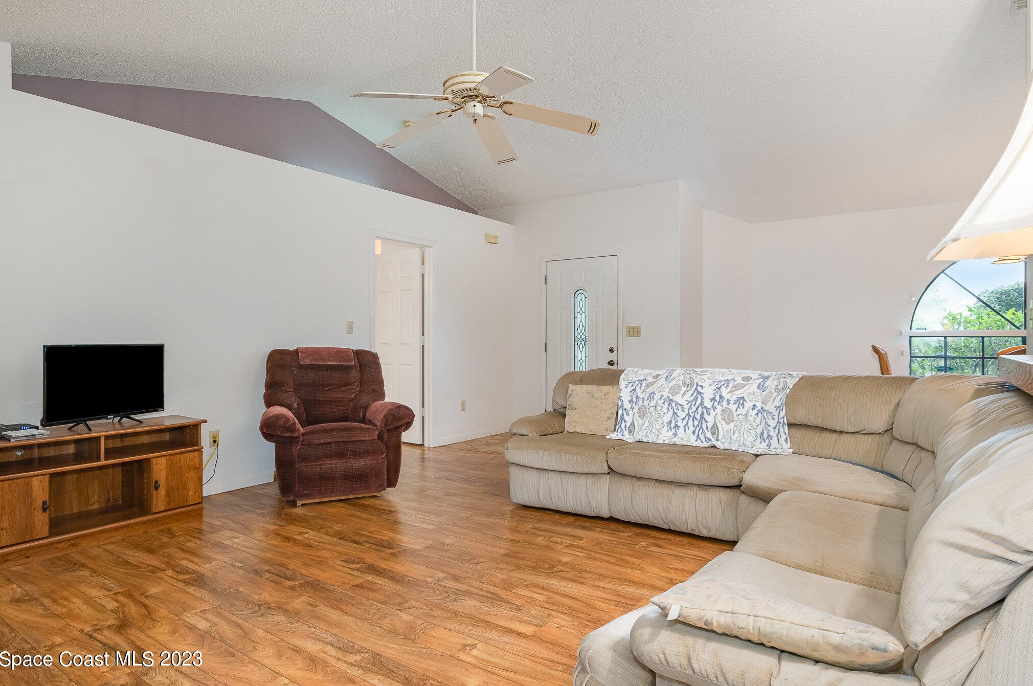 560 Vin Rose Cir, Melbourne FL  32909-8551 exterior