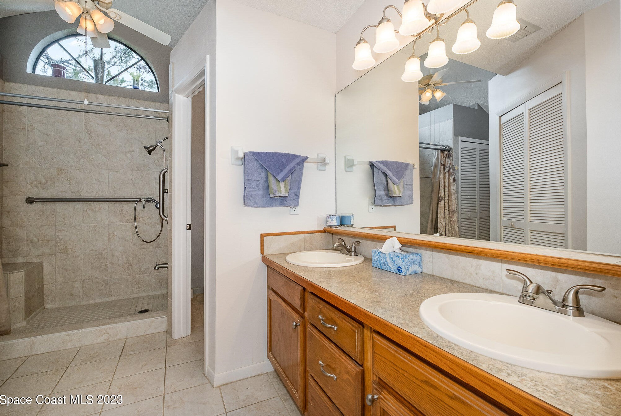 560 Vin Rose Cir, Melbourne FL  32909-8551 exterior