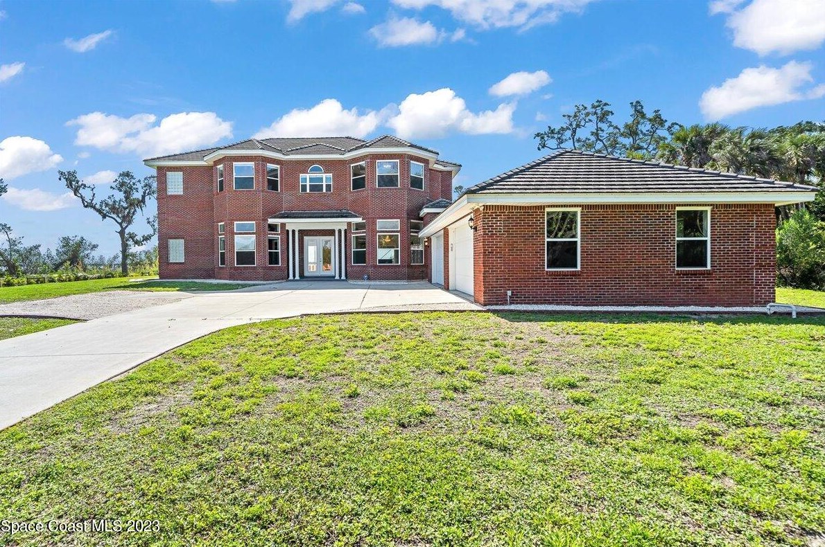 6189 N Tropical Trail, Merritt Island, FL 32953