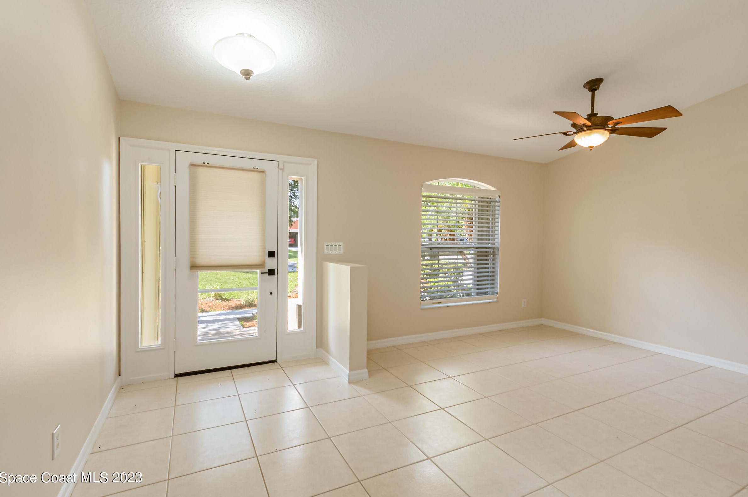 1306 Mohegan Ter, Melbourne, FL 32909-8529