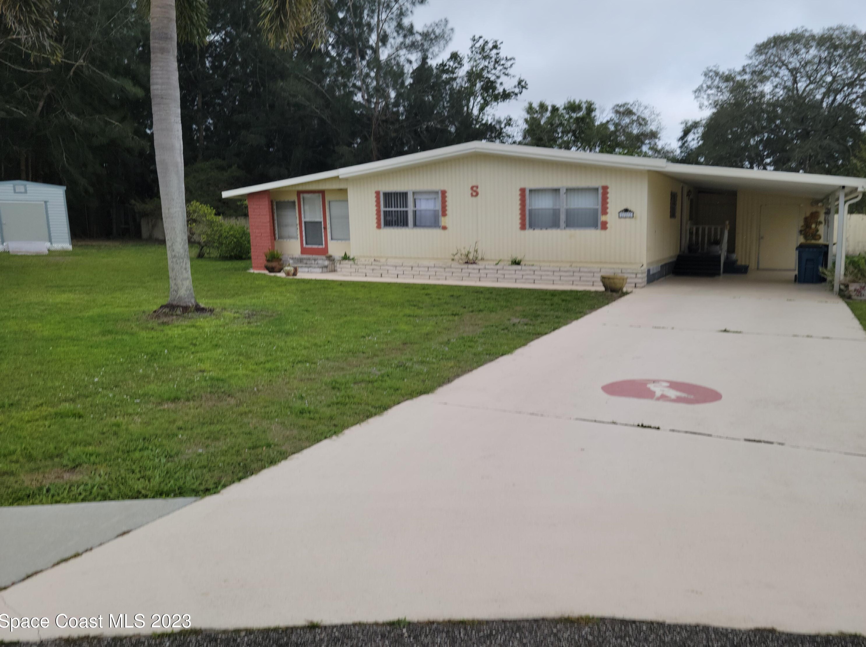111 Cheswick Cir, Melbourne, FL 32907-5506