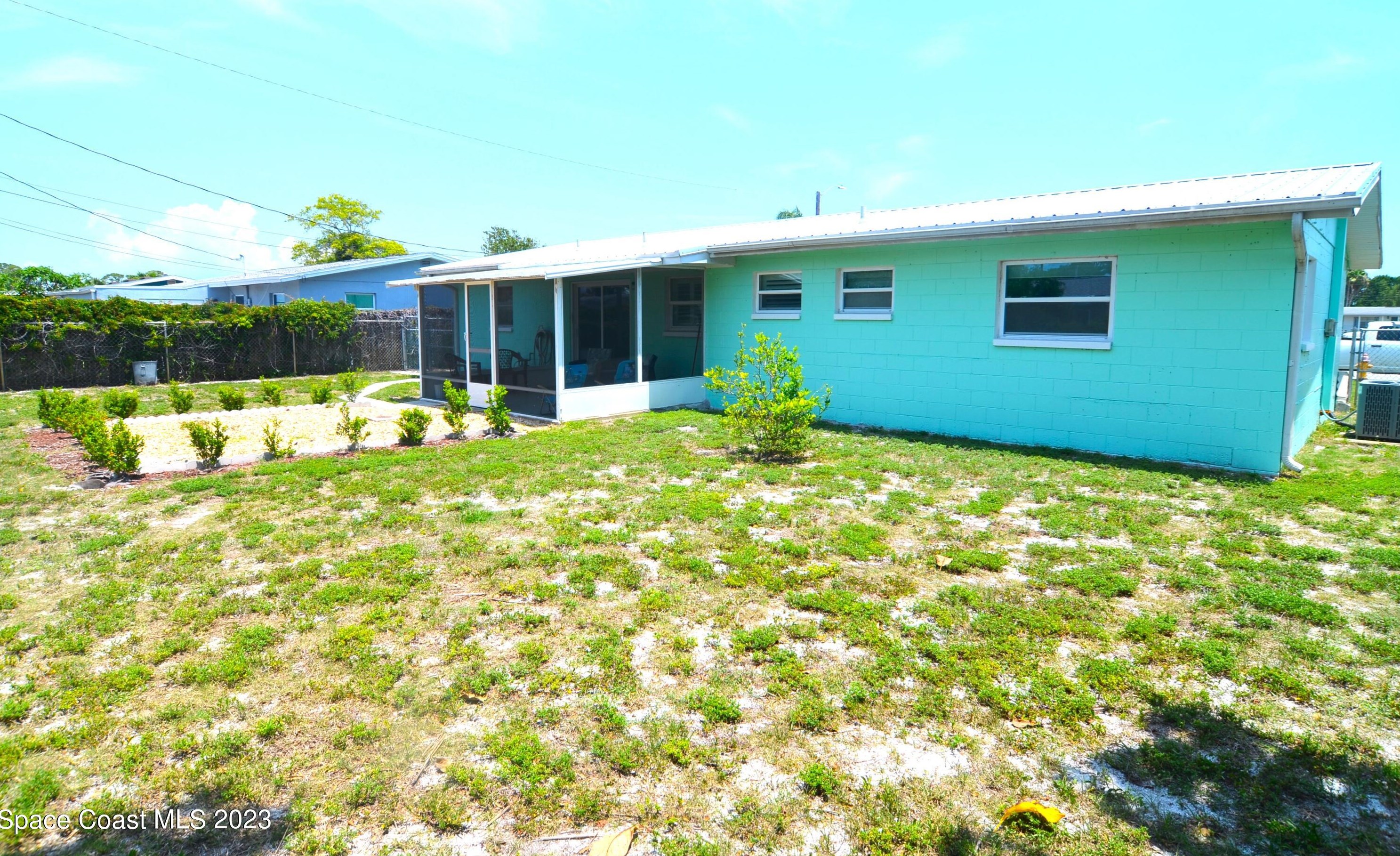 1265 Altman Dr, Merritt Island FL  32952-2749 exterior