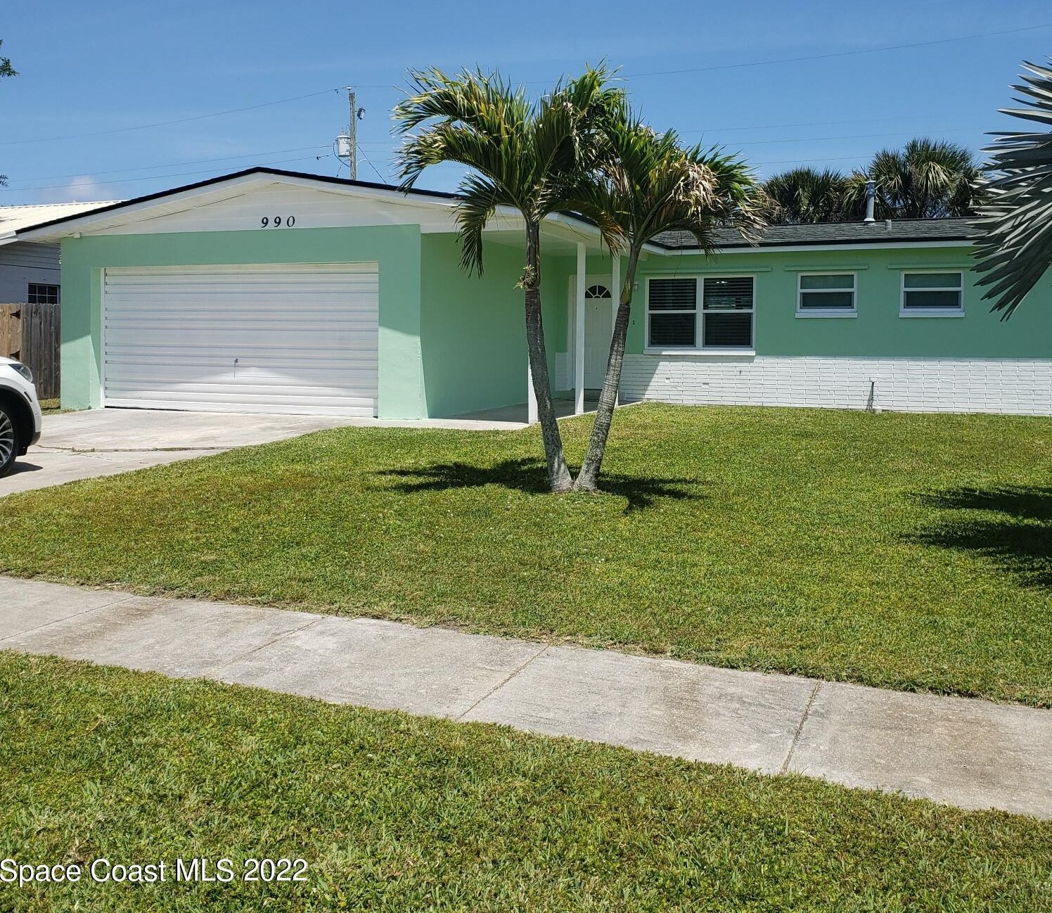 990 Butia St, Merritt Island, FL 32953