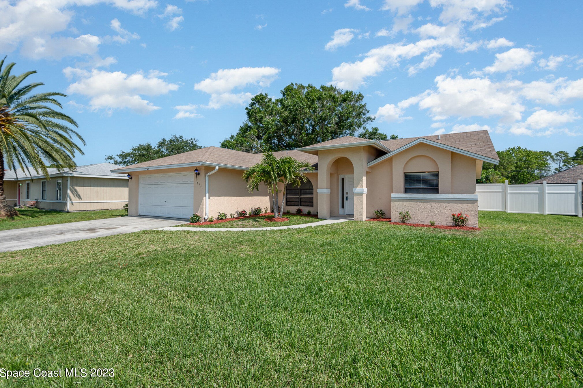1559 Pace Dr, Melbourne, FL 32907-7046