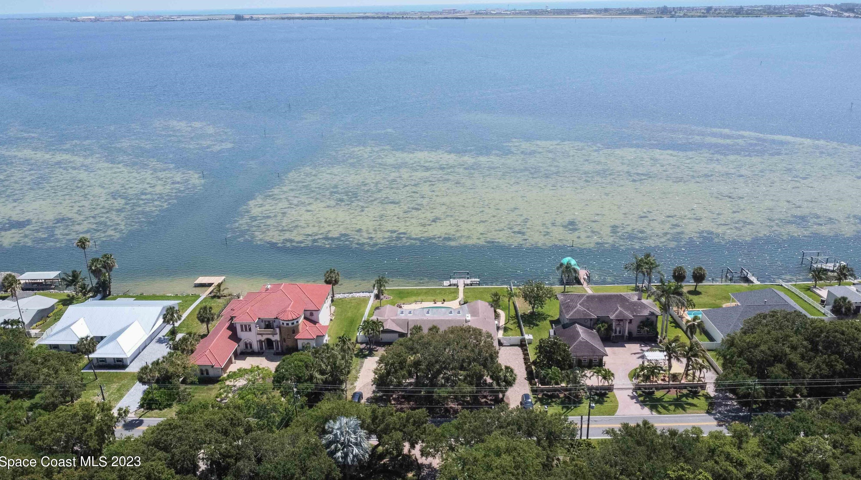 7920 S Tropical Trail, Merritt Island, FL 32952