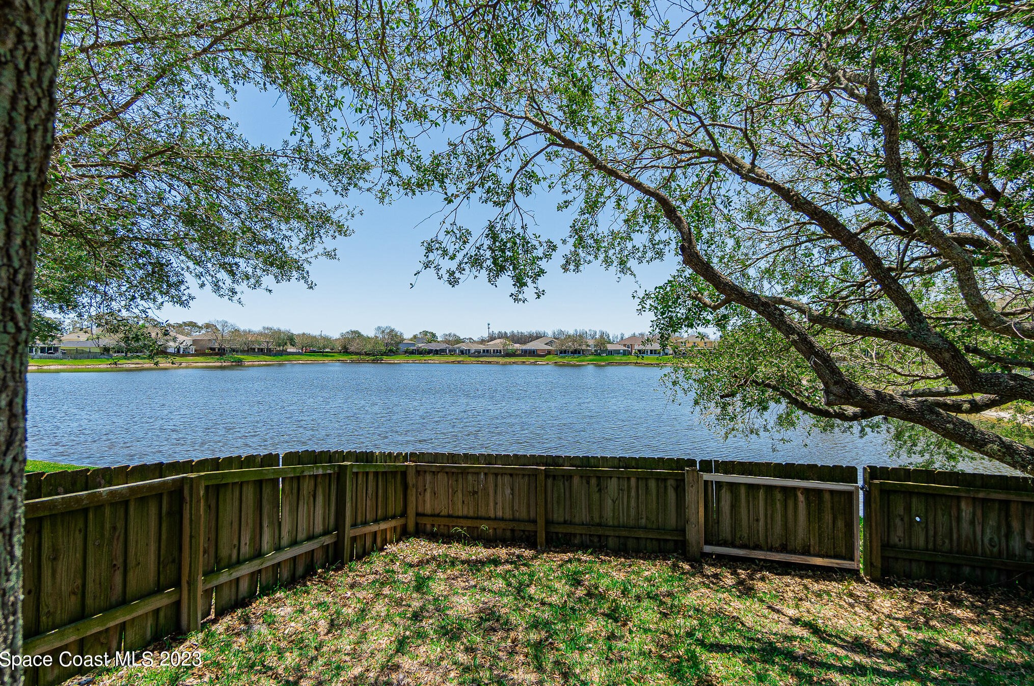 1822 Sorento Cir, Melbourne FL  32904-3108 exterior