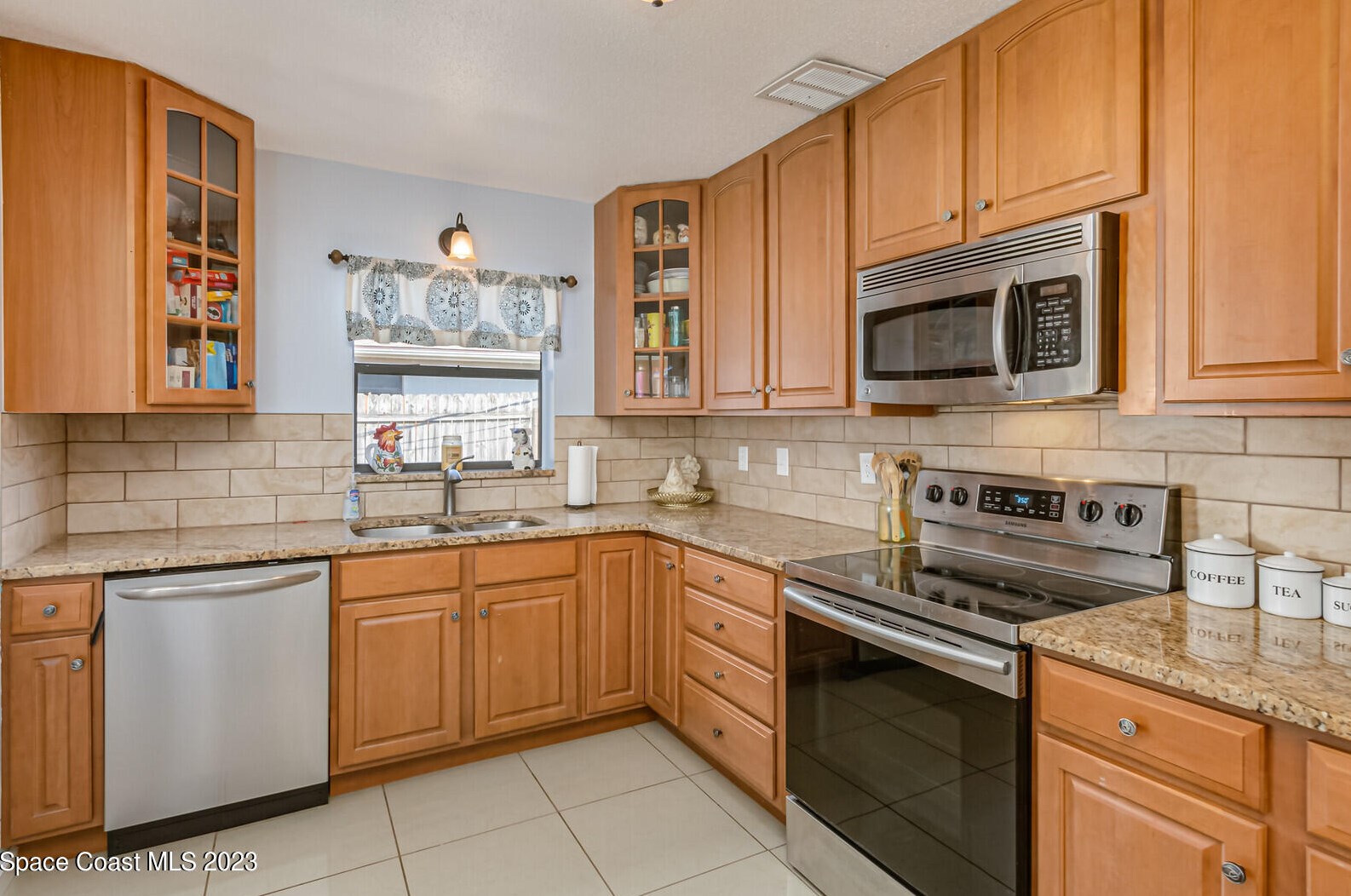 2887 Bayeux Ave, Melbourne, FL 32935-8709