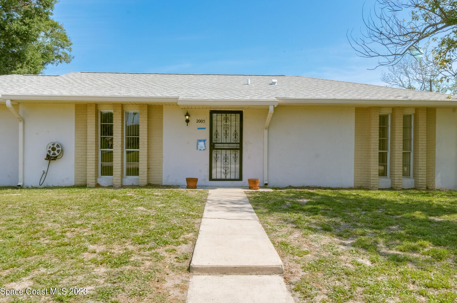 2005 Dogwood St, Melbourne, FL 32907-2550
