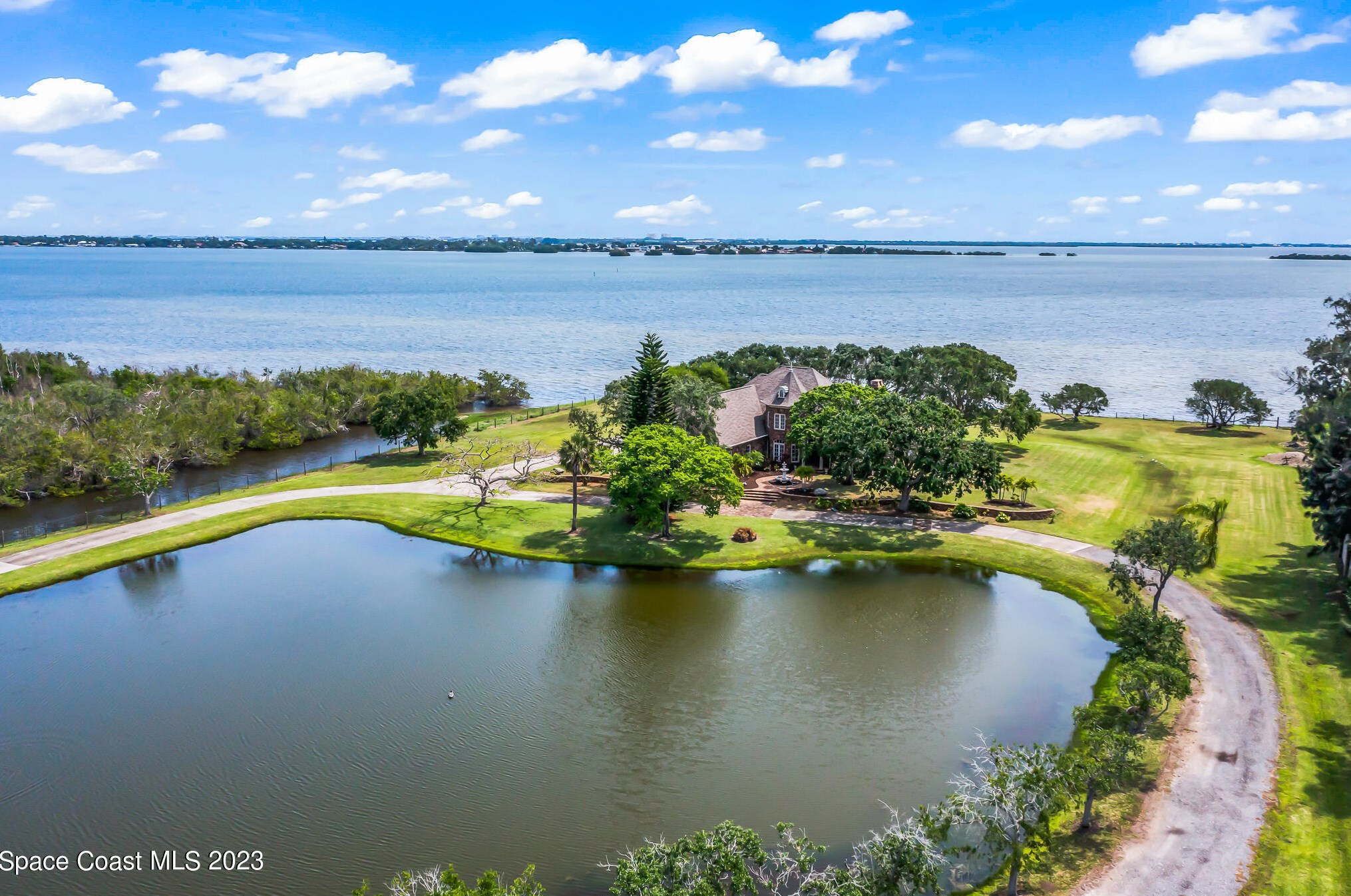3500 S Courtenay Pkwy, Merritt Island, FL 32952