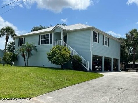 4955 Evinrude Rd, Melbourne, FL 32934-9143