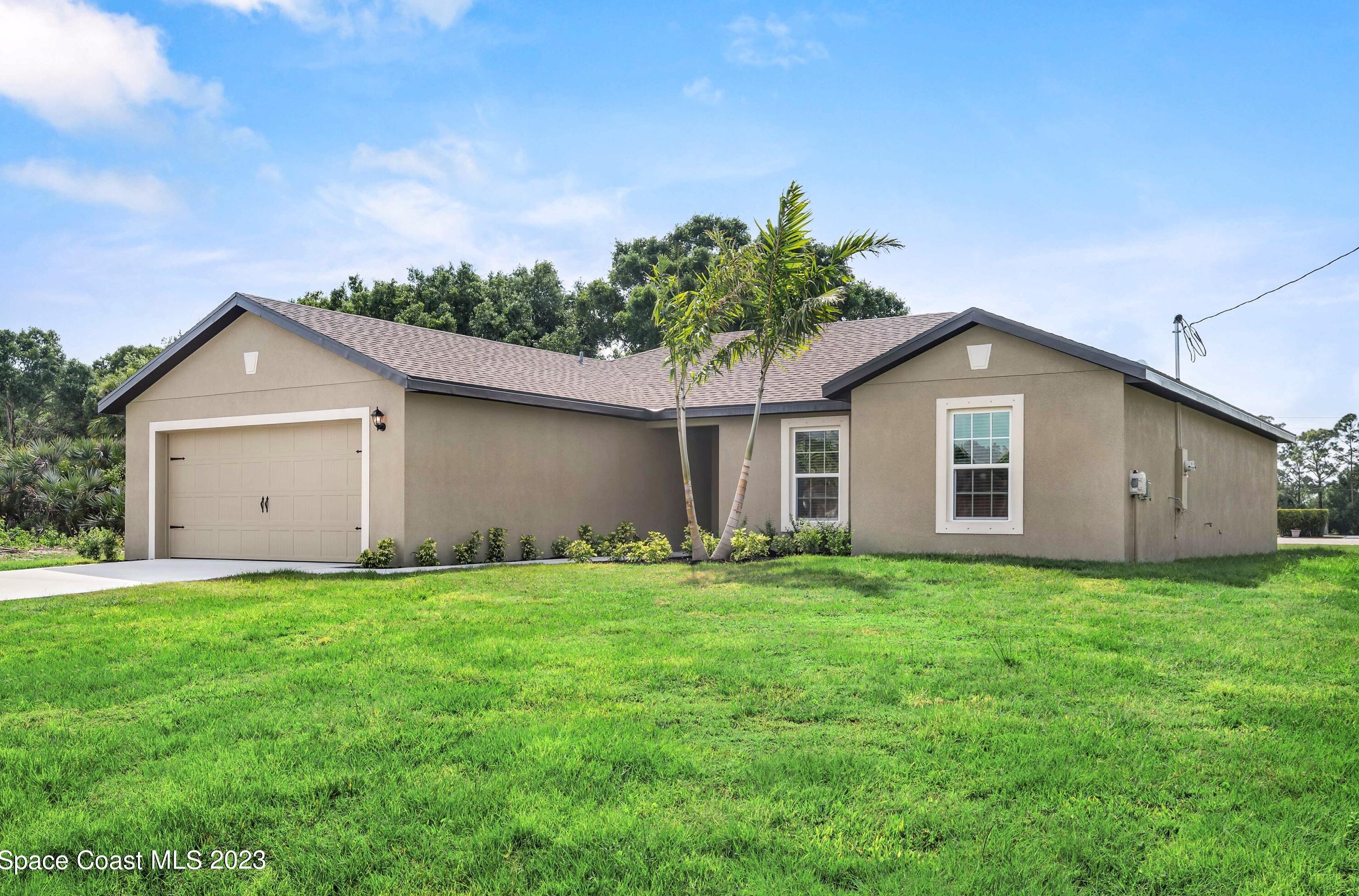 1319 Paragon Rd, Melbourne, FL 32909-5432