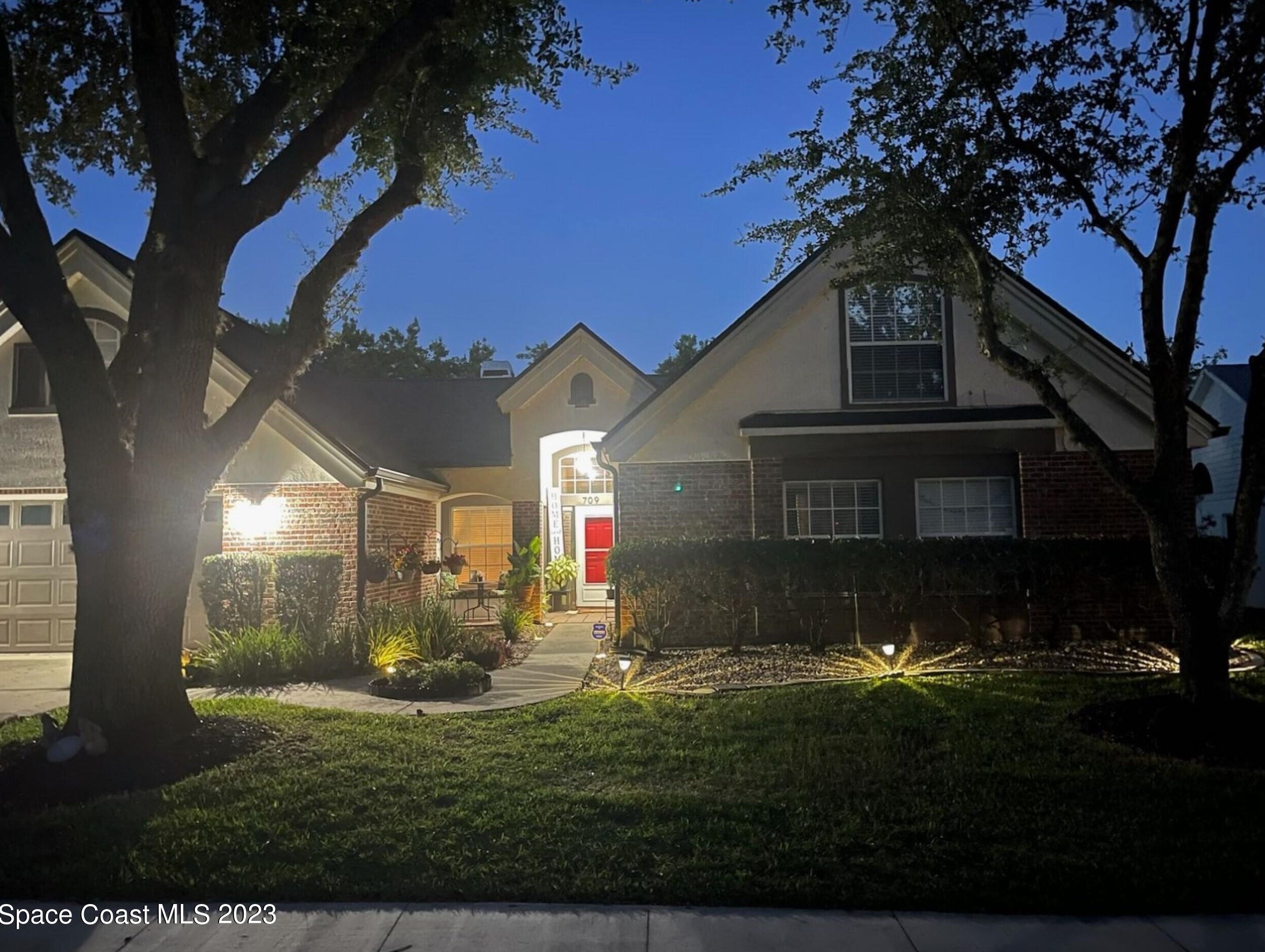 709 Swaying Pine Way, Deland, FL 32724