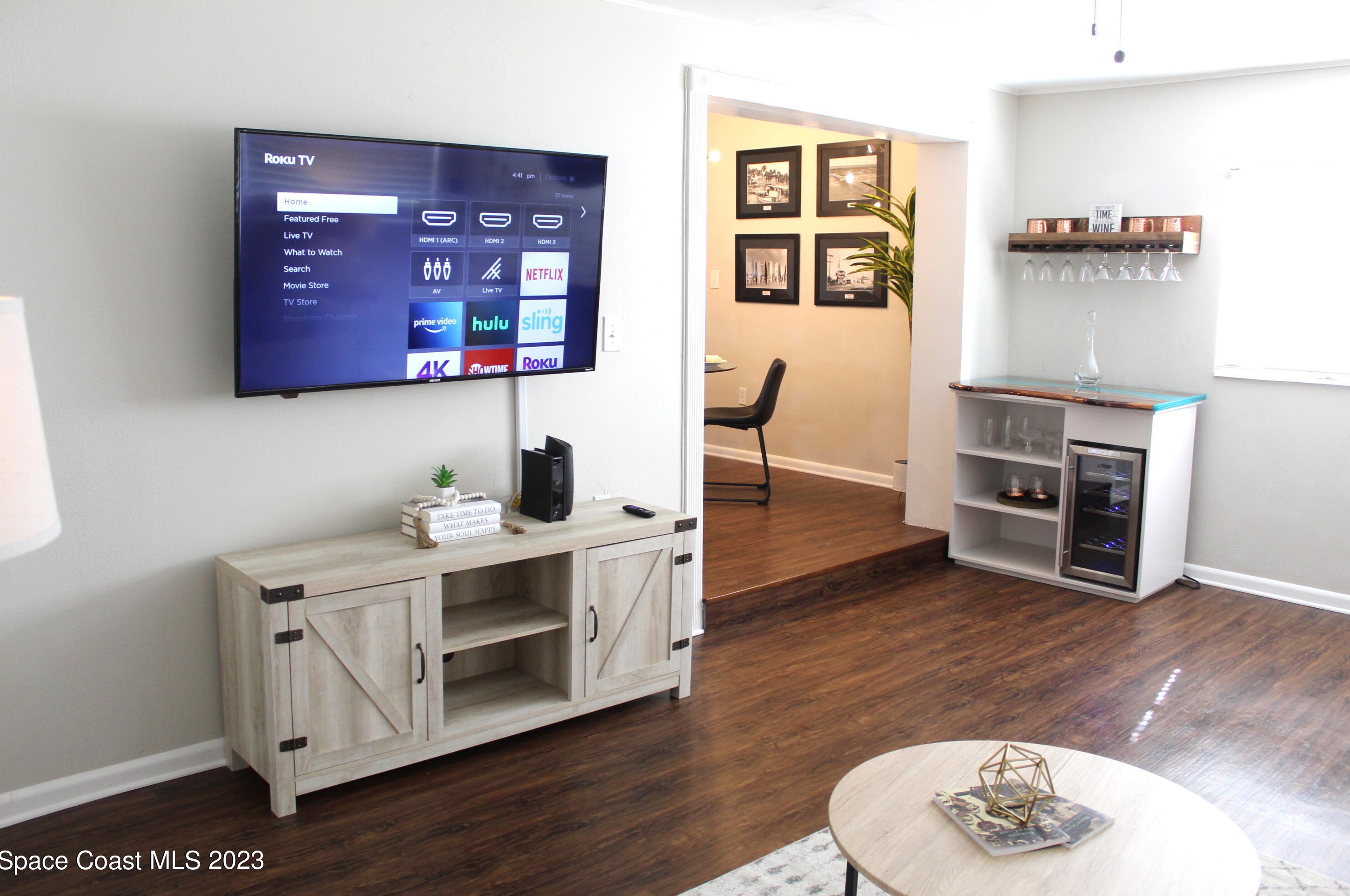 260 Birch Ave, Merritt Island FL  32953-4214 exterior