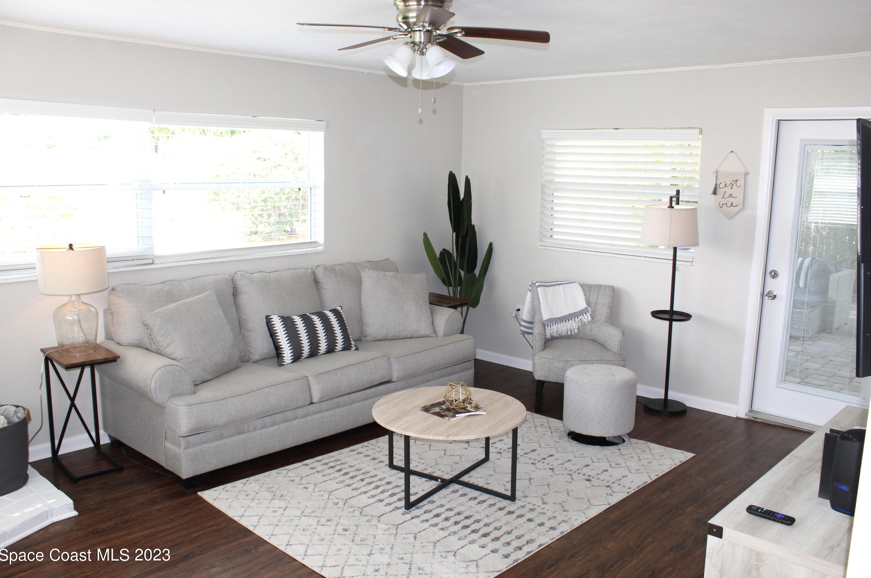 260 Birch Ave, Merritt Island FL  32953-4214 exterior