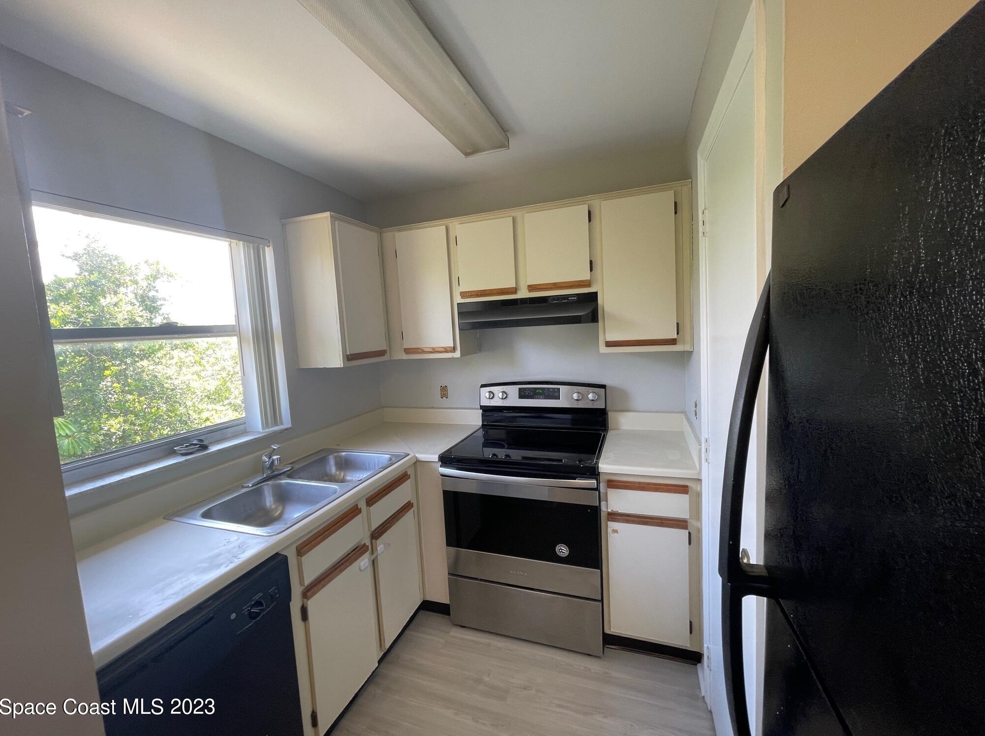 245 Spring Dr #4, Merritt Island, FL 32953